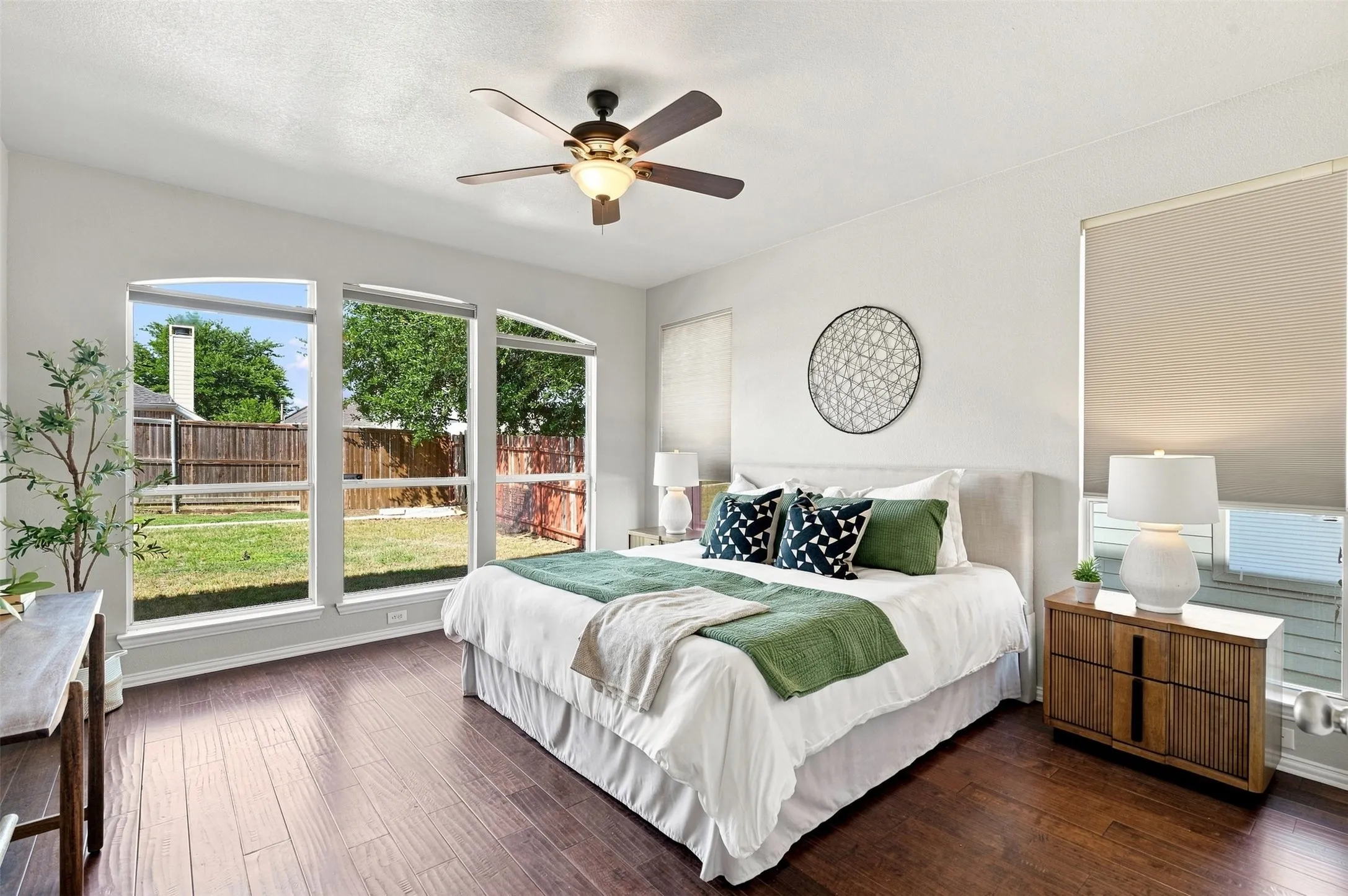 Single Family Residence For Sale in Collin County , 5416 Ridgepass Lane, Mc Kinney, Texas 75071, 4 Bedroom, 4 Bathroom, 3 Garage spaces, 3,003 Sqft, built in 2006, mls#21376578, Real Estate Agent in Mc Kinney, Homes For Sale in Collin county, Homes For Sale in Mc Kinney, Realtor in Mc Kinney Texas, Real Estate Brokerage Independent Realty Texas, Luminita Cordes Realtor