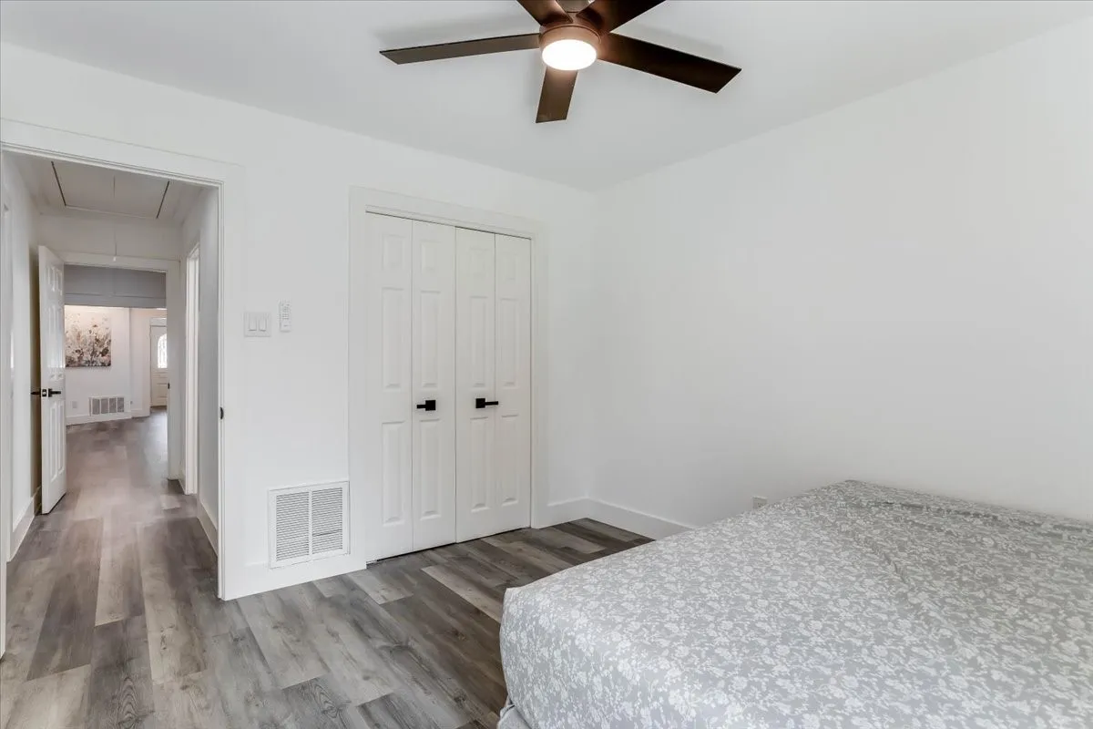 Single Family Residence For Sale in Dallas County , 2100 Antibes Drive, Carrollton, Texas 75006, 4 Bedroom, 3 Bathroom, 2 Garage spaces, 2,858 Sqft, built in 1986, mls#21375849, Real Estate Agent in Carrollton, Homes For Sale in Dallas county, Homes For Sale in Carrollton, Realtor in Carrollton Texas, Real Estate Brokerage Independent Realty Texas, Luminita Cordes Realtor