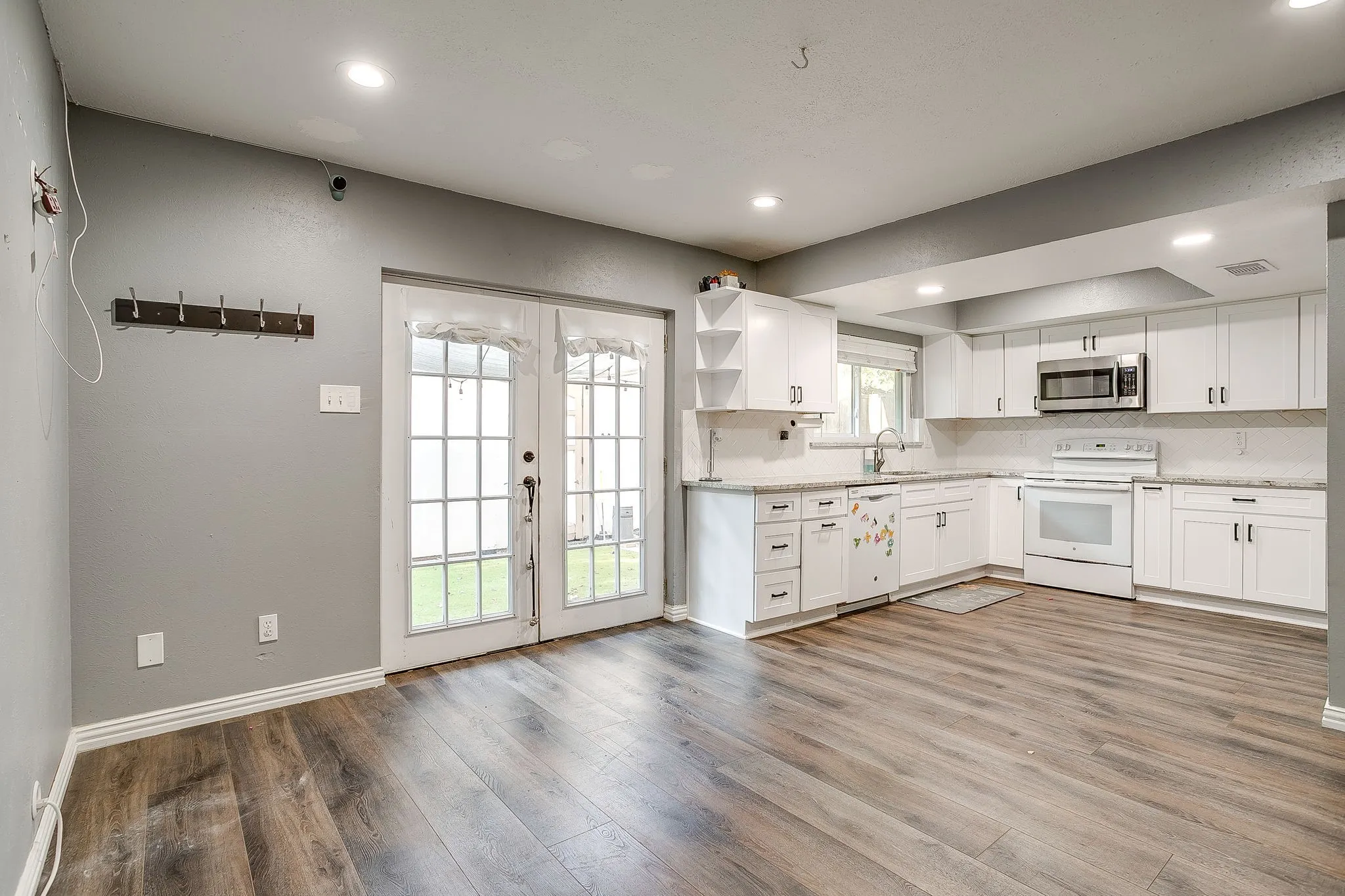neutral paint