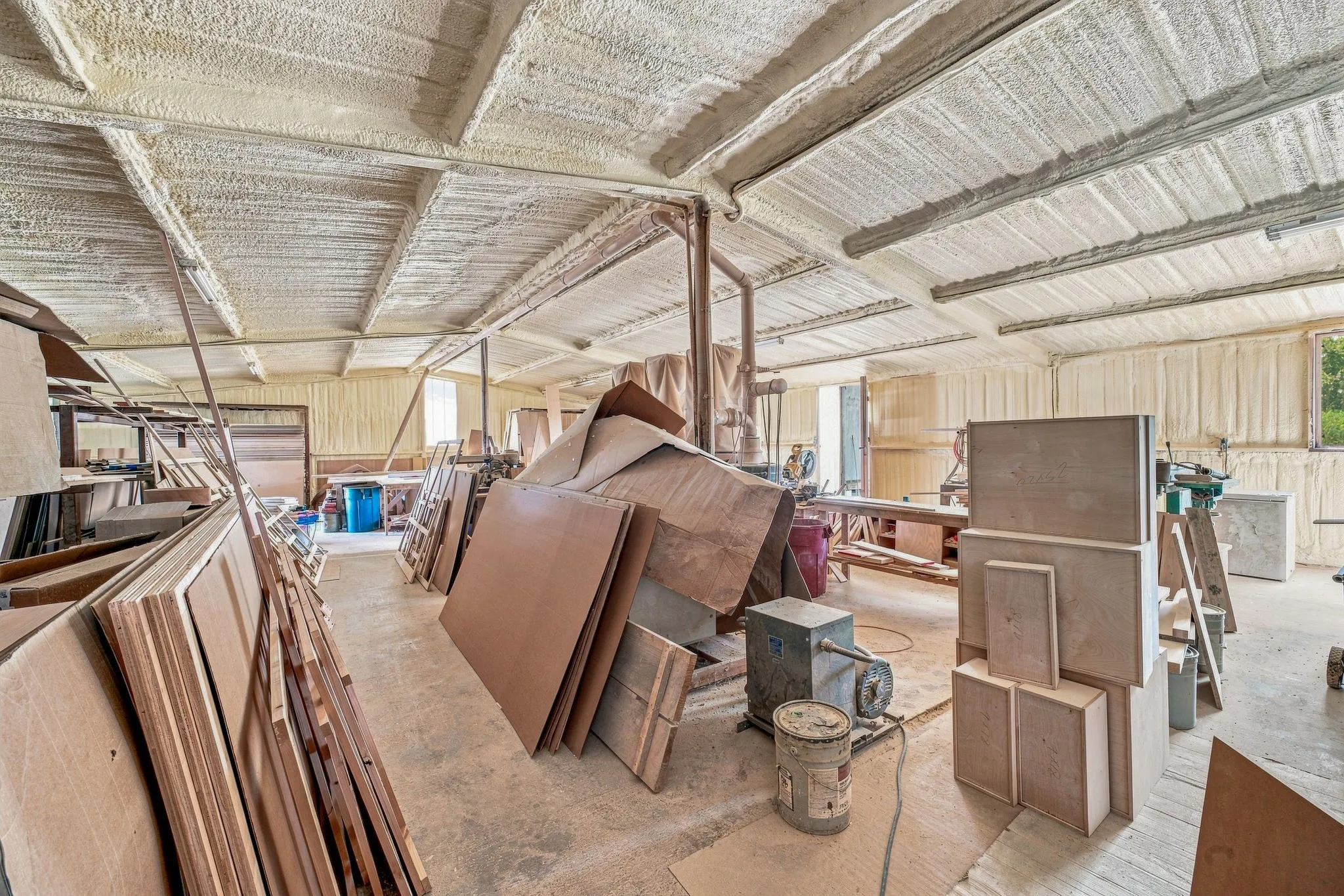Single Family Residence For Sale in Erath County , 1630 County Road 262, Stephenville, Texas 76401, 5 Bedroom, 5 Bathroom, Garage spaces, 3,908 Sqft, built in 2022, mls#21376610, Real Estate Agent in Stephenville, Homes For Sale in Erath county, Homes For Sale in Stephenville, Realtor in Stephenville Texas, Real Estate Brokerage Independent Realty Texas, Luminita Cordes Realtor