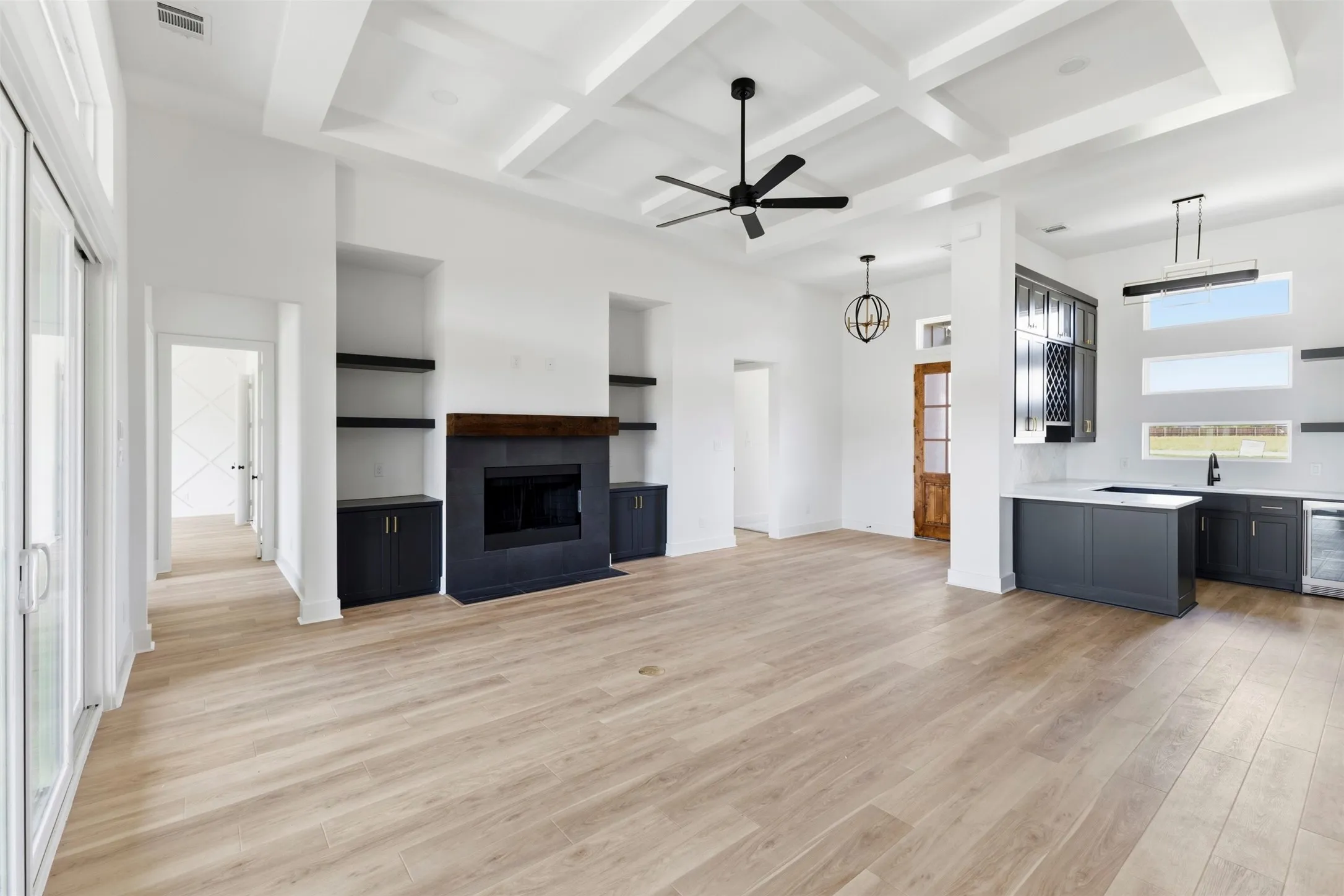 Single Family Residence For Sale in Ellis County , 3071 Stonebriar Drive, Waxahachie, Texas 75165, 4 Bedroom, 4 Bathroom, 3 Garage spaces, 3,376 Sqft, built in 2026, mls#21375579, Real Estate Agent in Waxahachie, Homes For Sale in Ellis county, Homes For Sale in Waxahachie, Realtor in Waxahachie Texas, Real Estate Brokerage Independent Realty Texas, Luminita Cordes Realtor