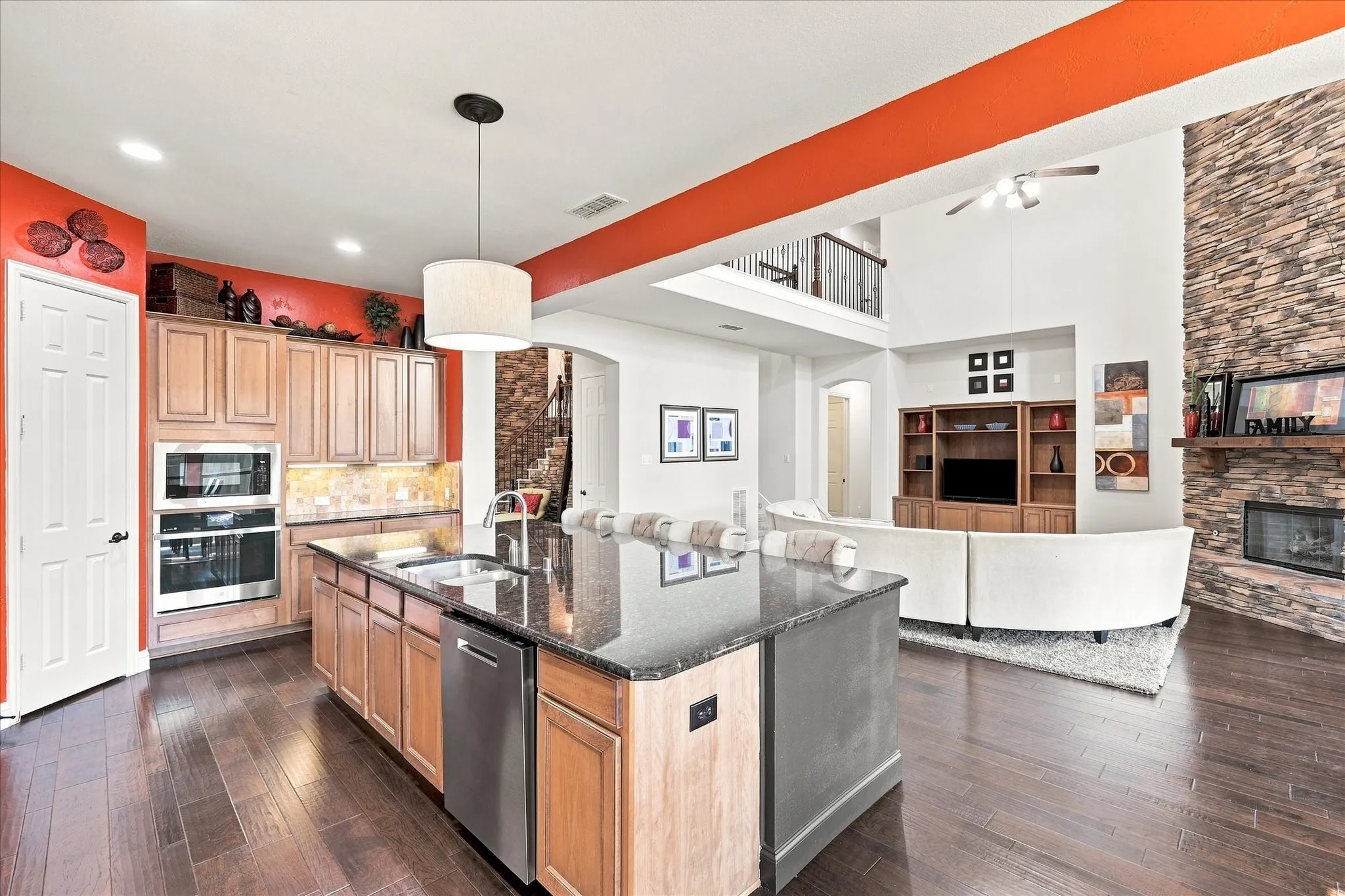 Single Family Residence For Sale in Tarrant County , 6840 Shalloway Drive, Grand Prairie, Texas 75054, 5 Bedroom, 5 Bathroom, 3 Garage spaces, 5,188 Sqft, built in 2006, mls#21373845, Real Estate Agent in Grand Prairie, Homes For Sale in Tarrant county, Homes For Sale in Grand Prairie, Realtor in Grand Prairie Texas, Real Estate Brokerage Independent Realty Texas, Luminita Cordes Realtor