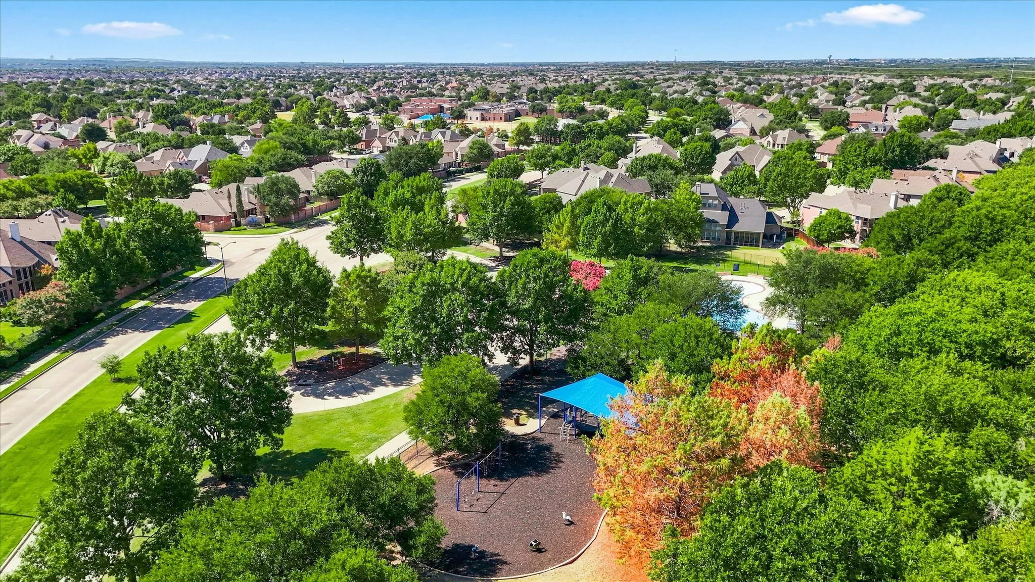Single Family Residence For Sale in Tarrant County , 6840 Shalloway Drive, Grand Prairie, Texas 75054, 5 Bedroom, 5 Bathroom, 3 Garage spaces, 5,188 Sqft, built in 2006, mls#21373845, Real Estate Agent in Grand Prairie, Homes For Sale in Tarrant county, Homes For Sale in Grand Prairie, Realtor in Grand Prairie Texas, Real Estate Brokerage Independent Realty Texas, Luminita Cordes Realtor