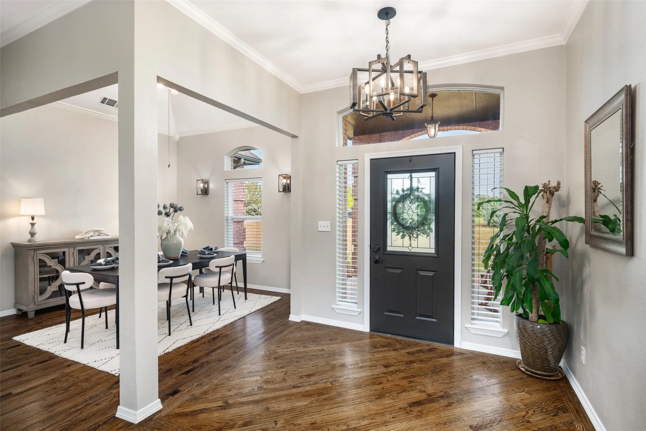 Single Family Residence For Sale in Collin County , 5813 Franklin Branch Road, Mc Kinney, Texas 75071, 3 Bedroom, 3 Bathroom, 2 Garage spaces, 2,996 Sqft, built in 1997, mls#21360879, Real Estate Agent in Mc Kinney, Homes For Sale in Collin county, Homes For Sale in Mc Kinney, Realtor in Mc Kinney Texas, Real Estate Brokerage Independent Realty Texas, Luminita Cordes Realtor