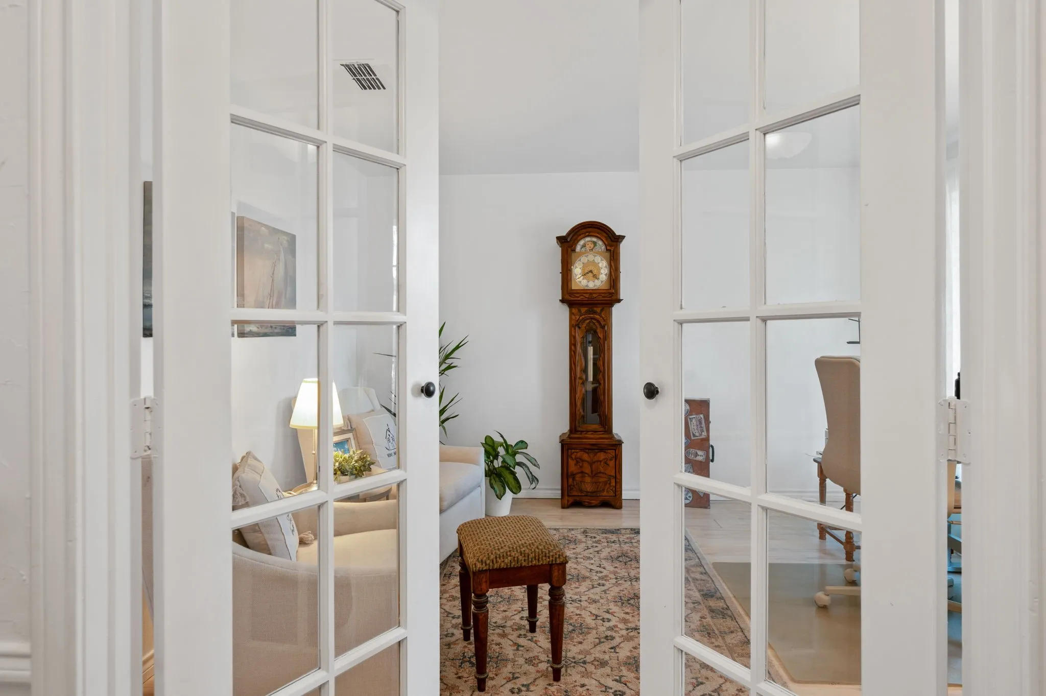 Single Family Residence For Rent in Dallas County , 621 Harvest Glen Drive, Richardson, Texas 75081, 4 Bedroom, 3 Bathroom, 2 Garage spaces, 2,718 Sqft, built in 1977, mls#21375465, Real Estate Agent in Richardson, Homes For Rent in Dallas county, Homes For Rent in Richardson, Realtor in Richardson Texas, Real Estate Brokerage Independent Realty Texas, Luminita Cordes Realtor