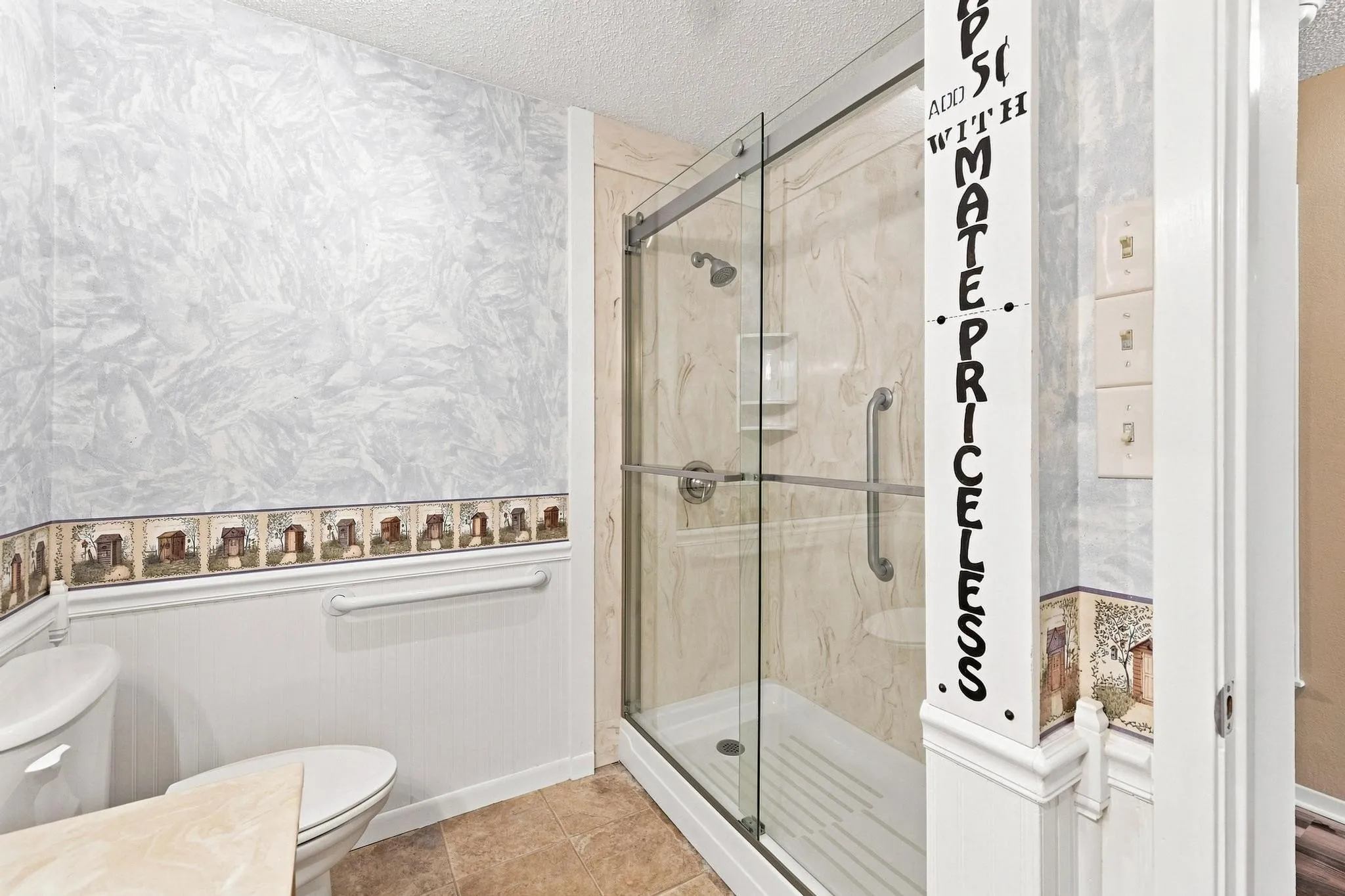 Single Family Residence For Sale in Grayson County , 1841 Glenway Drive, Sherman, Texas 75092, 3 Bedroom, 2 Bathroom, 2 Garage spaces, 1,756 Sqft, built in 1984, mls#21374520, Real Estate Agent in Sherman, Homes For Sale in Grayson county, Homes For Sale in Sherman, Realtor in Sherman Texas, Real Estate Brokerage Independent Realty Texas, Luminita Cordes Realtor
