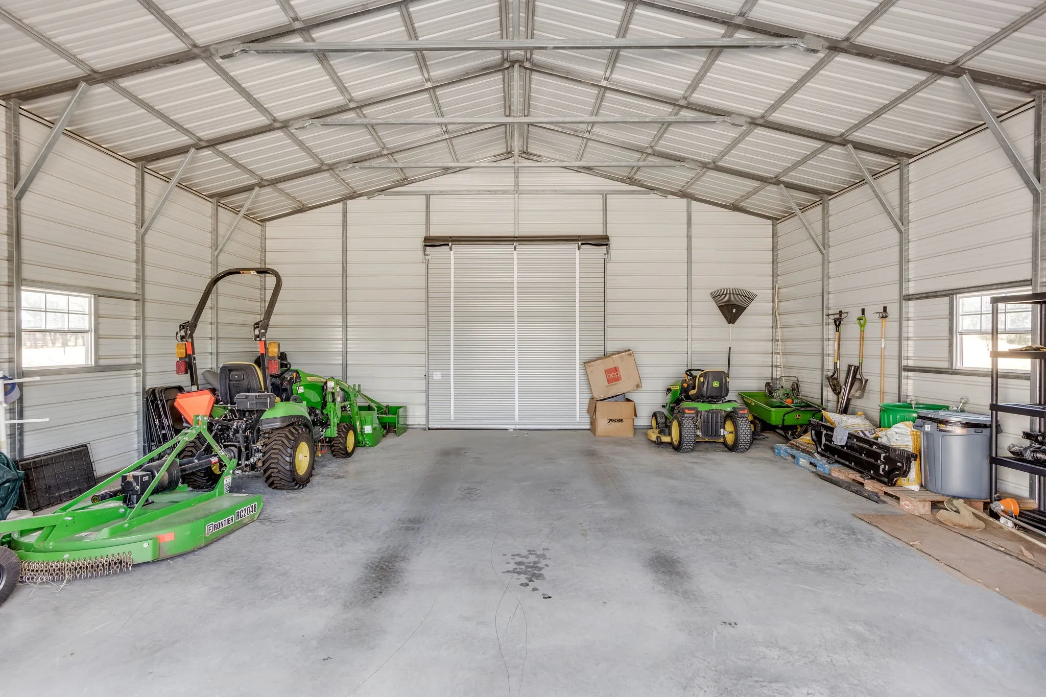 Single Family Residence For Sale in Parker County , 216 Greene Road, Weatherford, Texas 76087, 4 Bedroom, 4 Bathroom, 3 Garage spaces, 3,320 Sqft, built in 2022, mls#21376692, Real Estate Agent in Weatherford, Homes For Sale in Parker county, Homes For Sale in Weatherford, Realtor in Weatherford Texas, Real Estate Brokerage Independent Realty Texas, Luminita Cordes Realtor