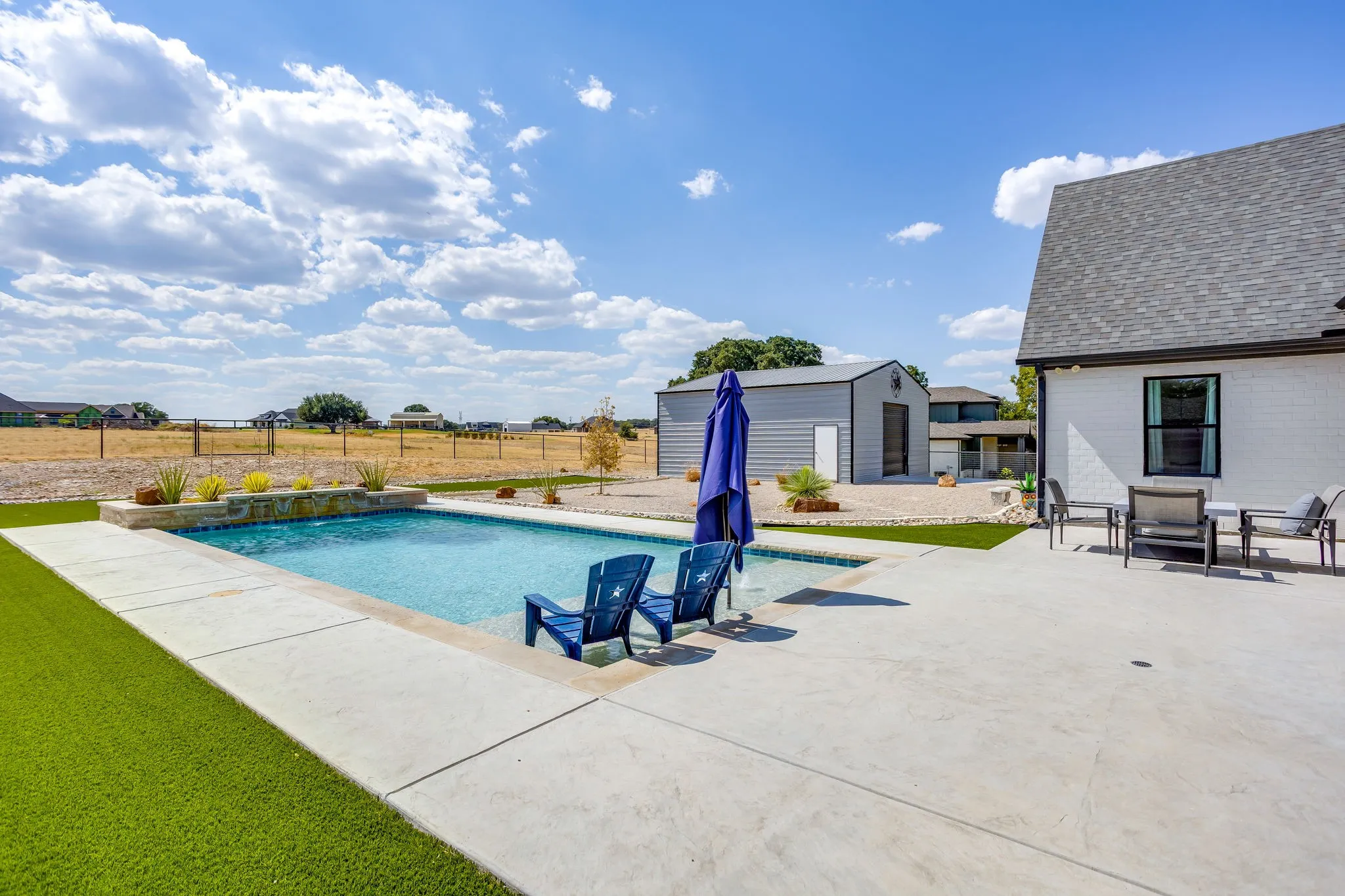 Single Family Residence For Sale in Parker County , 216 Greene Road, Weatherford, Texas 76087, 4 Bedroom, 4 Bathroom, 3 Garage spaces, 3,320 Sqft, built in 2022, mls#21376692, Real Estate Agent in Weatherford, Homes For Sale in Parker county, Homes For Sale in Weatherford, Realtor in Weatherford Texas, Real Estate Brokerage Independent Realty Texas, Luminita Cordes Realtor
