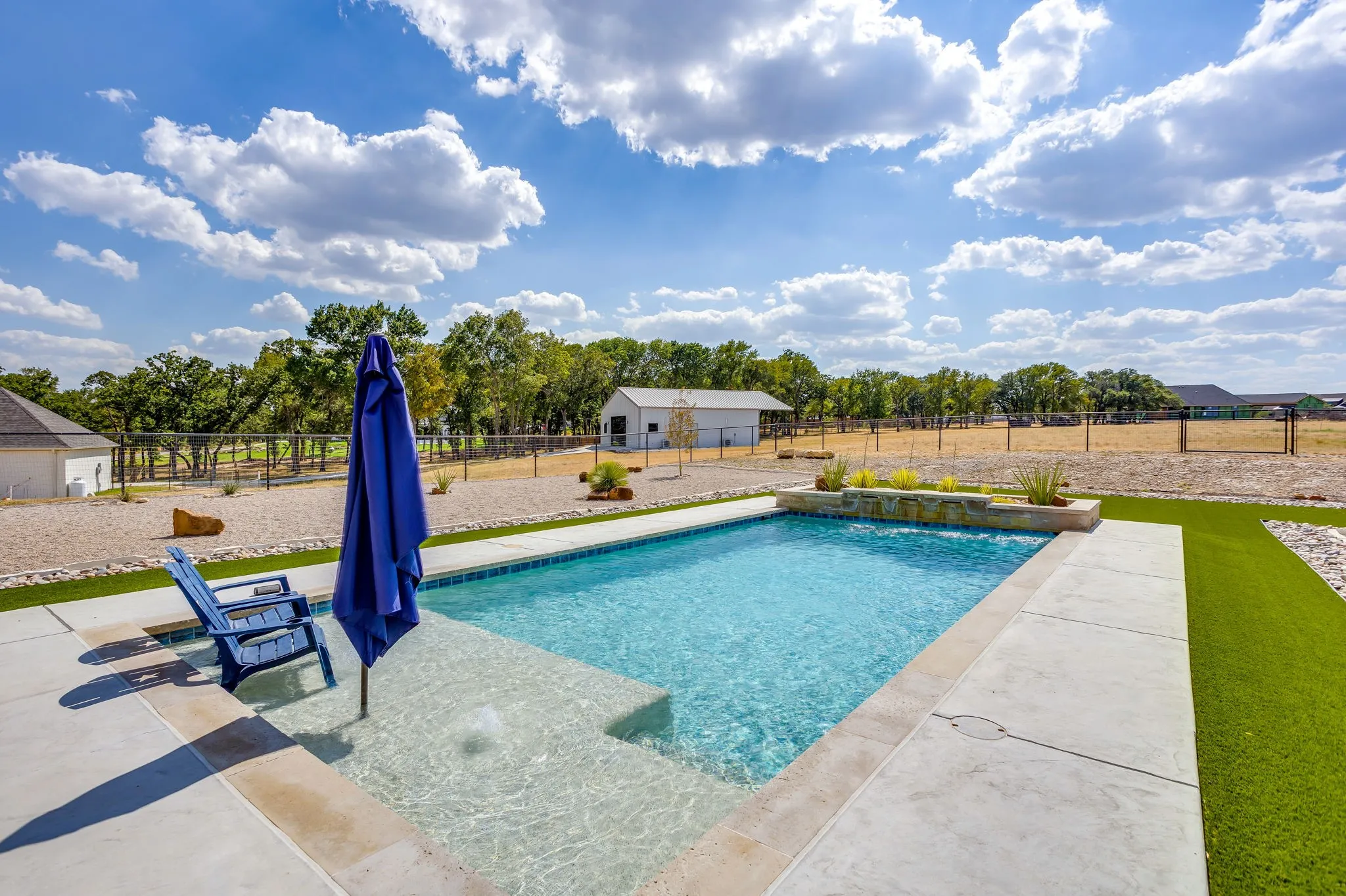 Single Family Residence For Sale in Parker County , 216 Greene Road, Weatherford, Texas 76087, 4 Bedroom, 4 Bathroom, 3 Garage spaces, 3,320 Sqft, built in 2022, mls#21376692, Real Estate Agent in Weatherford, Homes For Sale in Parker county, Homes For Sale in Weatherford, Realtor in Weatherford Texas, Real Estate Brokerage Independent Realty Texas, Luminita Cordes Realtor