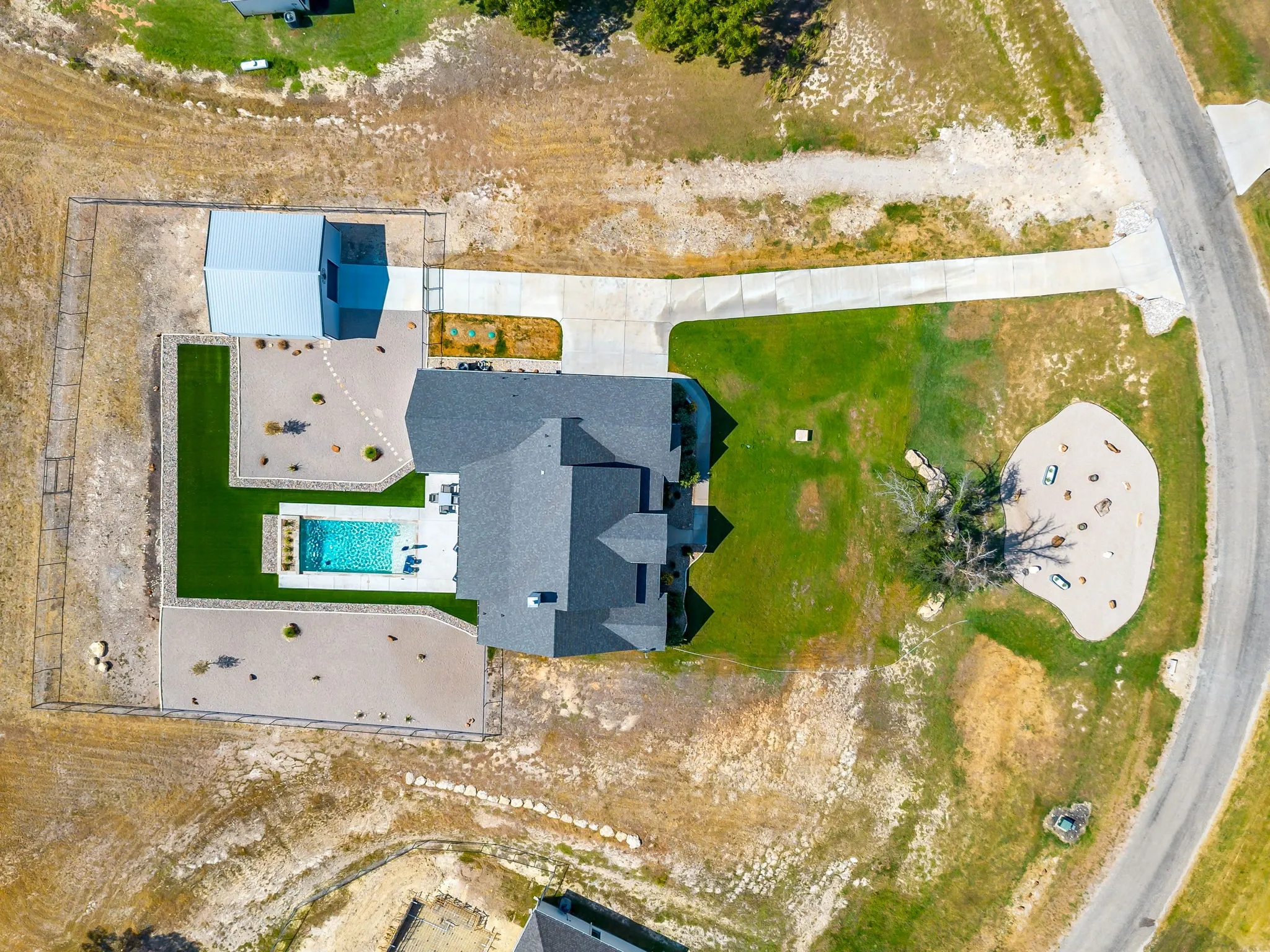 Single Family Residence For Sale in Parker County , 216 Greene Road, Weatherford, Texas 76087, 4 Bedroom, 4 Bathroom, 3 Garage spaces, 3,320 Sqft, built in 2022, mls#21376692, Real Estate Agent in Weatherford, Homes For Sale in Parker county, Homes For Sale in Weatherford, Realtor in Weatherford Texas, Real Estate Brokerage Independent Realty Texas, Luminita Cordes Realtor