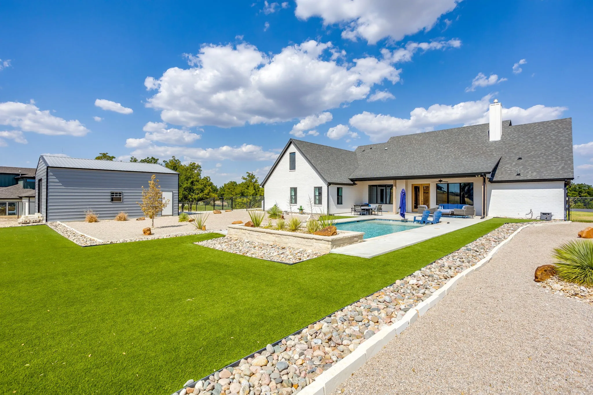 Single Family Residence For Sale in Parker County , 216 Greene Road, Weatherford, Texas 76087, 4 Bedroom, 4 Bathroom, 3 Garage spaces, 3,320 Sqft, built in 2022, mls#21376692, Real Estate Agent in Weatherford, Homes For Sale in Parker county, Homes For Sale in Weatherford, Realtor in Weatherford Texas, Real Estate Brokerage Independent Realty Texas, Luminita Cordes Realtor