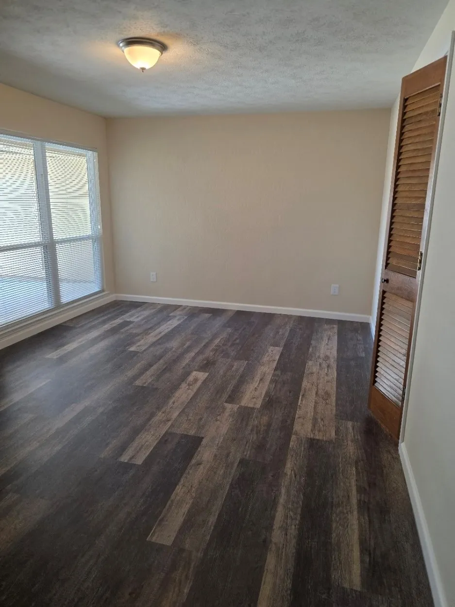 Duplex For Rent in Dallas County , 404 Tiffany Trail, Richardson, Texas 75081, 3 Bedroom, 2 Bathroom, 2 Garage spaces, 1,641 Sqft, built in 1975, mls#21376621, Real Estate Agent in Richardson, Homes For Rent in Dallas county, Homes For Rent in Richardson, Realtor in Richardson Texas, Real Estate Brokerage Independent Realty Texas, Luminita Cordes Realtor