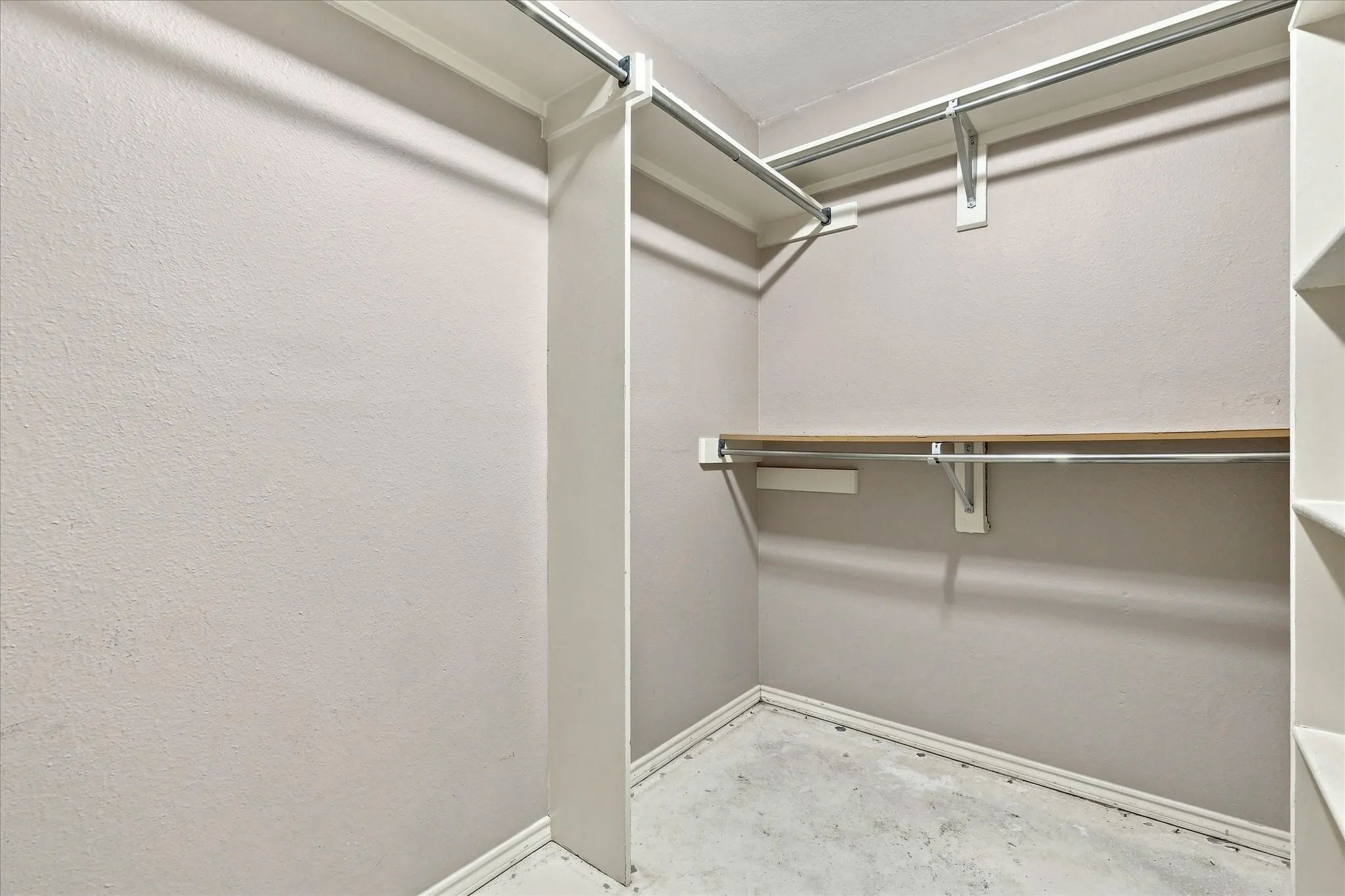 Single Family Residence For Sale in Kaufman County , 9934 Stonehearth Lane, Forney, Texas 75126, 3 Bedroom, 2 Bathroom, 4 Garage spaces, 1,759 Sqft, built in 2000, mls#21375443, Real Estate Agent in Forney, Homes For Sale in Kaufman county, Homes For Sale in Forney, Realtor in Forney Texas, Real Estate Brokerage Independent Realty Texas, Luminita Cordes Realtor