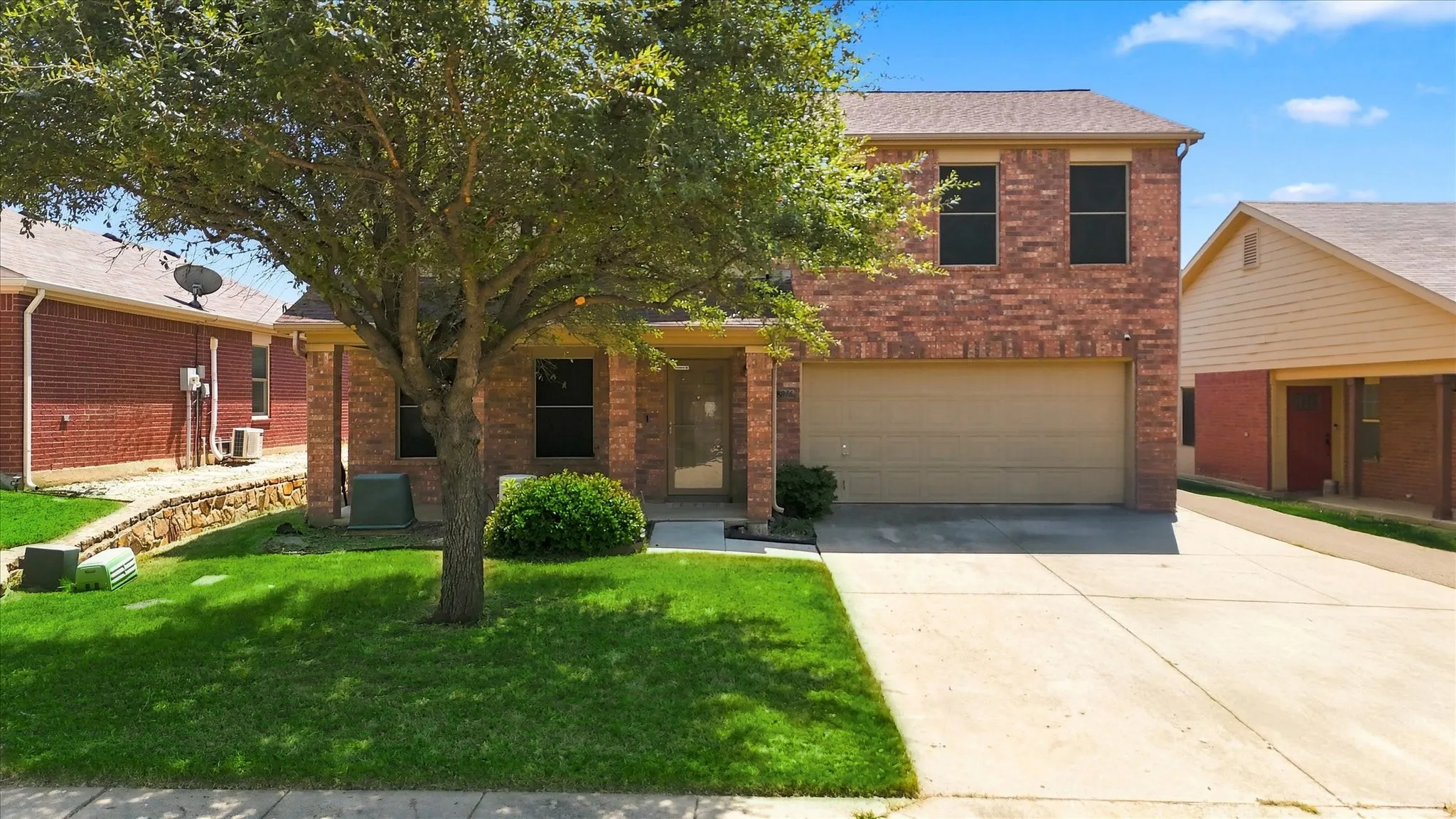 Single Family Residence For Sale in Denton County , 8816 Chisholm Trail, Cross Roads, Texas 76227, 4 Bedroom, 3 Bathroom, 2 Garage spaces, 2,353 Sqft, built in 2003, mls#21373791, Real Estate Agent in Cross Roads, Homes For Sale in Denton county, Homes For Sale in Cross Roads, Realtor in Cross Roads Texas, Real Estate Brokerage Independent Realty Texas, Luminita Cordes Realtor
