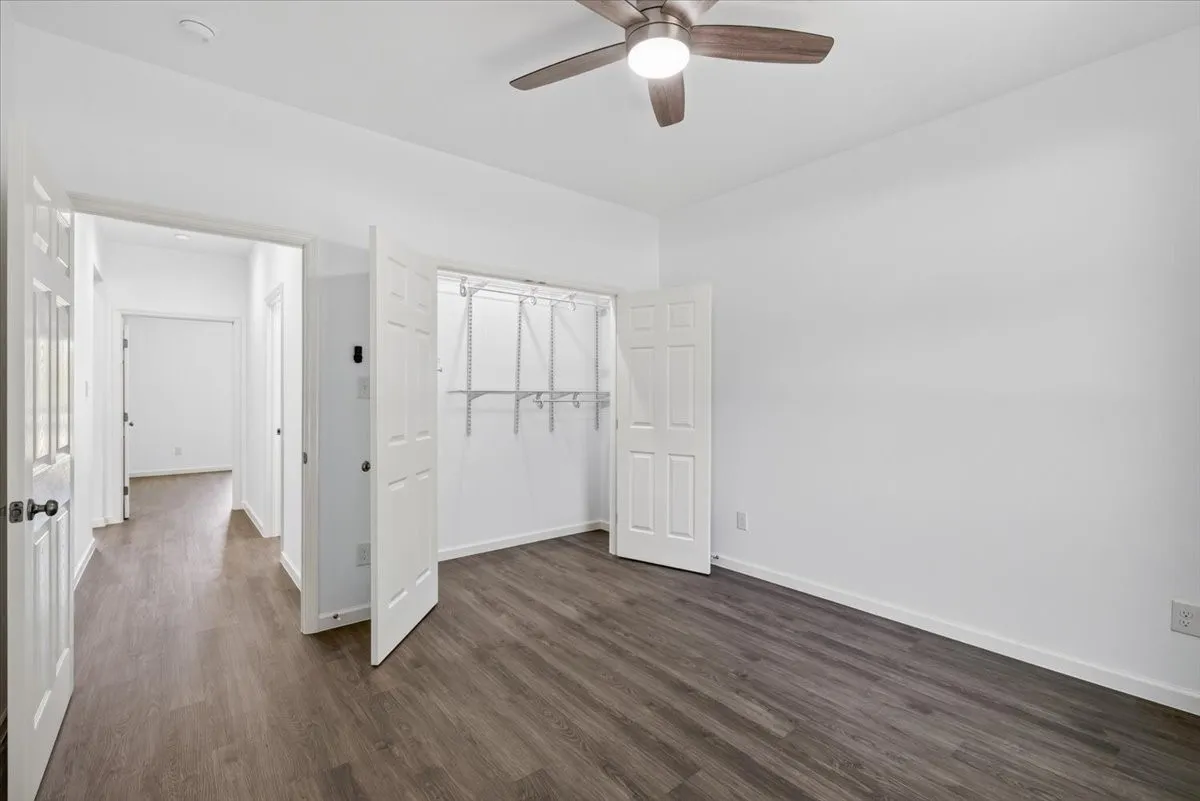 Single Family Residence For Sale in Henderson County , 140 Bedfords Bend, Gun Barrel City, Texas 75156, 3 Bedroom, 2 Bathroom, 2 Garage spaces, 1,600 Sqft, built in 2026, mls#21376700, Real Estate Agent in Gun Barrel City, Homes For Sale in Henderson county, Homes For Sale in Gun Barrel City, Realtor in Gun Barrel City Texas, Real Estate Brokerage Independent Realty Texas, Luminita Cordes Realtor