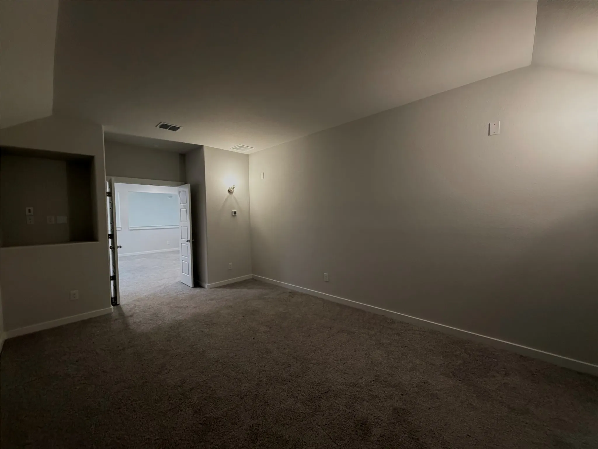 Single Family Residence For Rent in Ellis County , 588 Moonrise, Waxahachie, Texas 75165, 5 Bedroom, 3 Bathroom, 2 Garage spaces, 3,139 Sqft, built in 2025, mls#21376727, Real Estate Agent in Waxahachie, Homes For Rent in Ellis county, Homes For Rent in Waxahachie, Realtor in Waxahachie Texas, Real Estate Brokerage Independent Realty Texas, Luminita Cordes Realtor