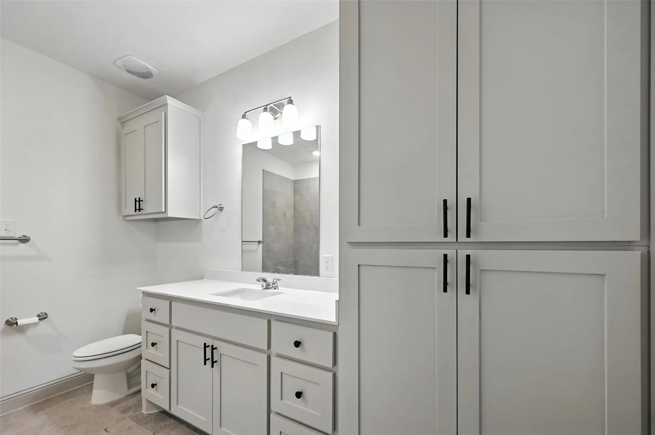 Single Family Residence For Rent in Collin County , 235 Community Drive, Lavon, Texas 75166, 4 Bedroom, 3 Bathroom, 2 Garage spaces, 2,800 Sqft, built in 2023, mls#21376627, Real Estate Agent in Lavon, Homes For Rent in Collin county, Homes For Rent in Lavon, Realtor in Lavon Texas, Real Estate Brokerage Independent Realty Texas, Luminita Cordes Realtor