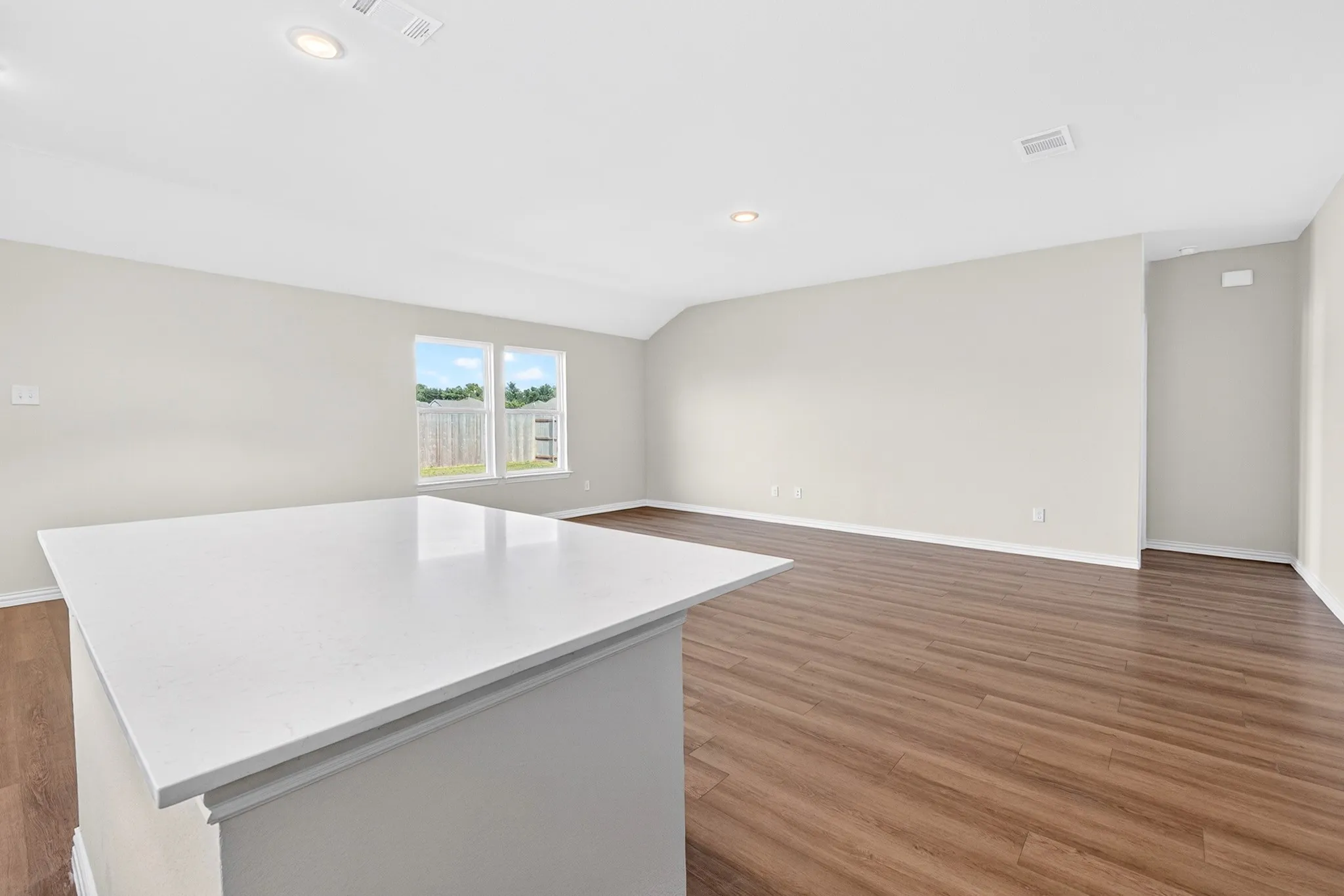 Single Family Residence For Sale in Bell County , 1003 Antelope Trail, Temple, Texas 76504, 3 Bedroom, 2 Bathroom, 2 Garage spaces, 1,401 Sqft, built in 2024, mls#21375865, Real Estate Agent in Temple, Homes For Sale in Bell county, Homes For Sale in Temple, Realtor in Temple Texas, Real Estate Brokerage Independent Realty Texas, Luminita Cordes Realtor