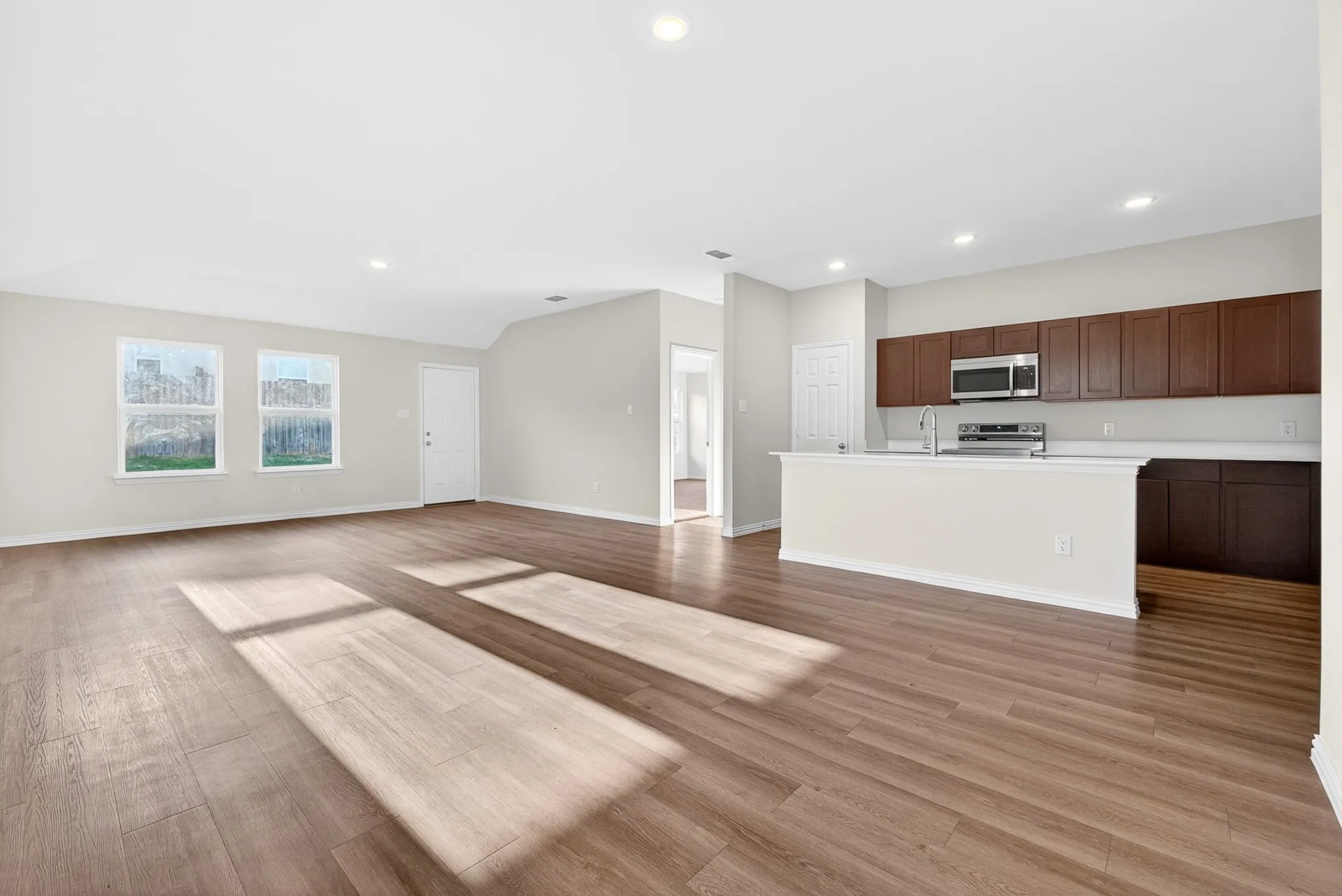 Single Family Residence For Sale in Bell County , 3016 Titus Court, Temple, Texas 76501, 4 Bedroom, 2 Bathroom, 2 Garage spaces, 1,507 Sqft, built in 2024, mls#21376579, Real Estate Agent in Temple, Homes For Sale in Bell county, Homes For Sale in Temple, Realtor in Temple Texas, Real Estate Brokerage Independent Realty Texas, Luminita Cordes Realtor