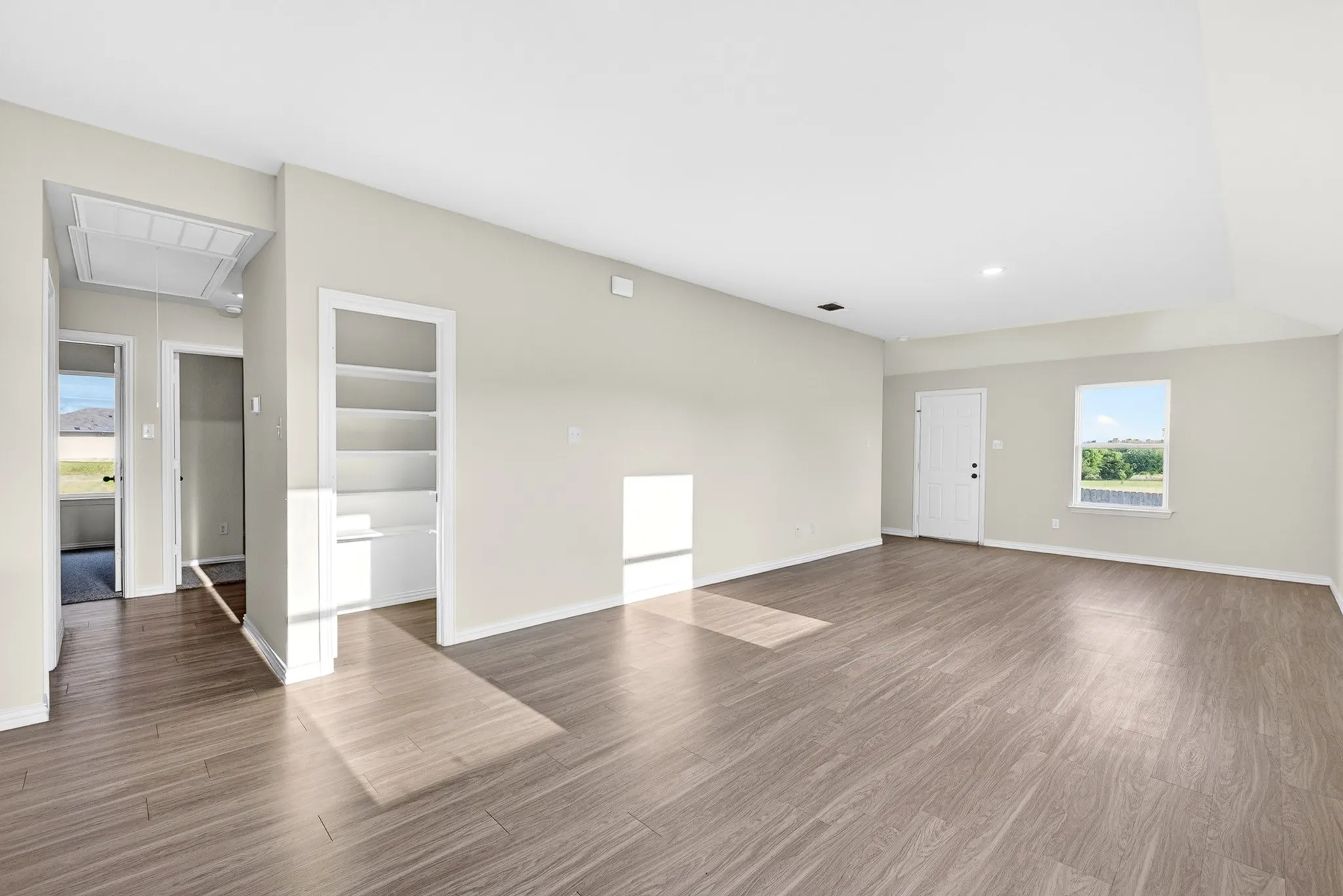 Single Family Residence For Sale in Bell County , 3004 Titus Court, Temple, Texas 76501, 4 Bedroom, 2 Bathroom, 2 Garage spaces, 1,533 Sqft, built in 2024, mls#21376418, Real Estate Agent in Temple, Homes For Sale in Bell county, Homes For Sale in Temple, Realtor in Temple Texas, Real Estate Brokerage Independent Realty Texas, Luminita Cordes Realtor