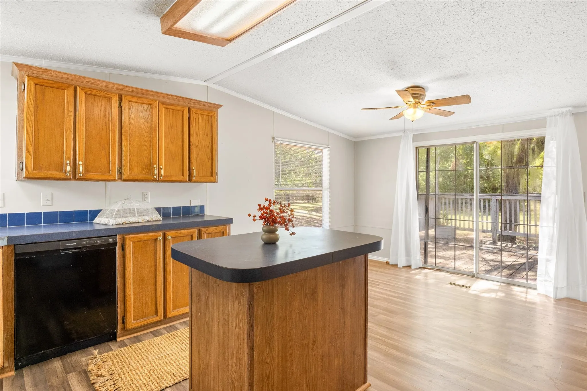 Kitchen​​‌​​​​‌​​‌‌​‌‌​​​‌‌​‌​‌​‌​​​‌​​ Island