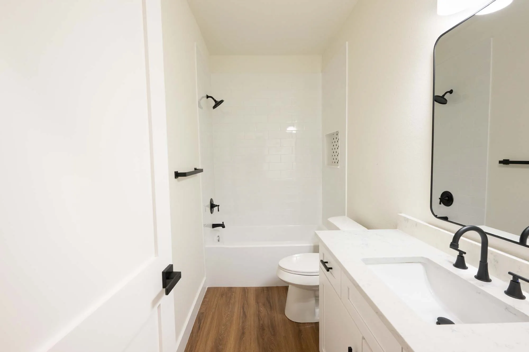 Single Family Residence For Sale in Parker County , 321 S Rusk, Weatherford, Texas 76086, 3 Bedroom, 2 Bathroom, 2 Garage spaces, 1,408 Sqft, built in 2026, mls#21375360, Real Estate Agent in Weatherford, Homes For Sale in Parker county, Homes For Sale in Weatherford, Realtor in Weatherford Texas, Real Estate Brokerage Independent Realty Texas, Luminita Cordes Realtor