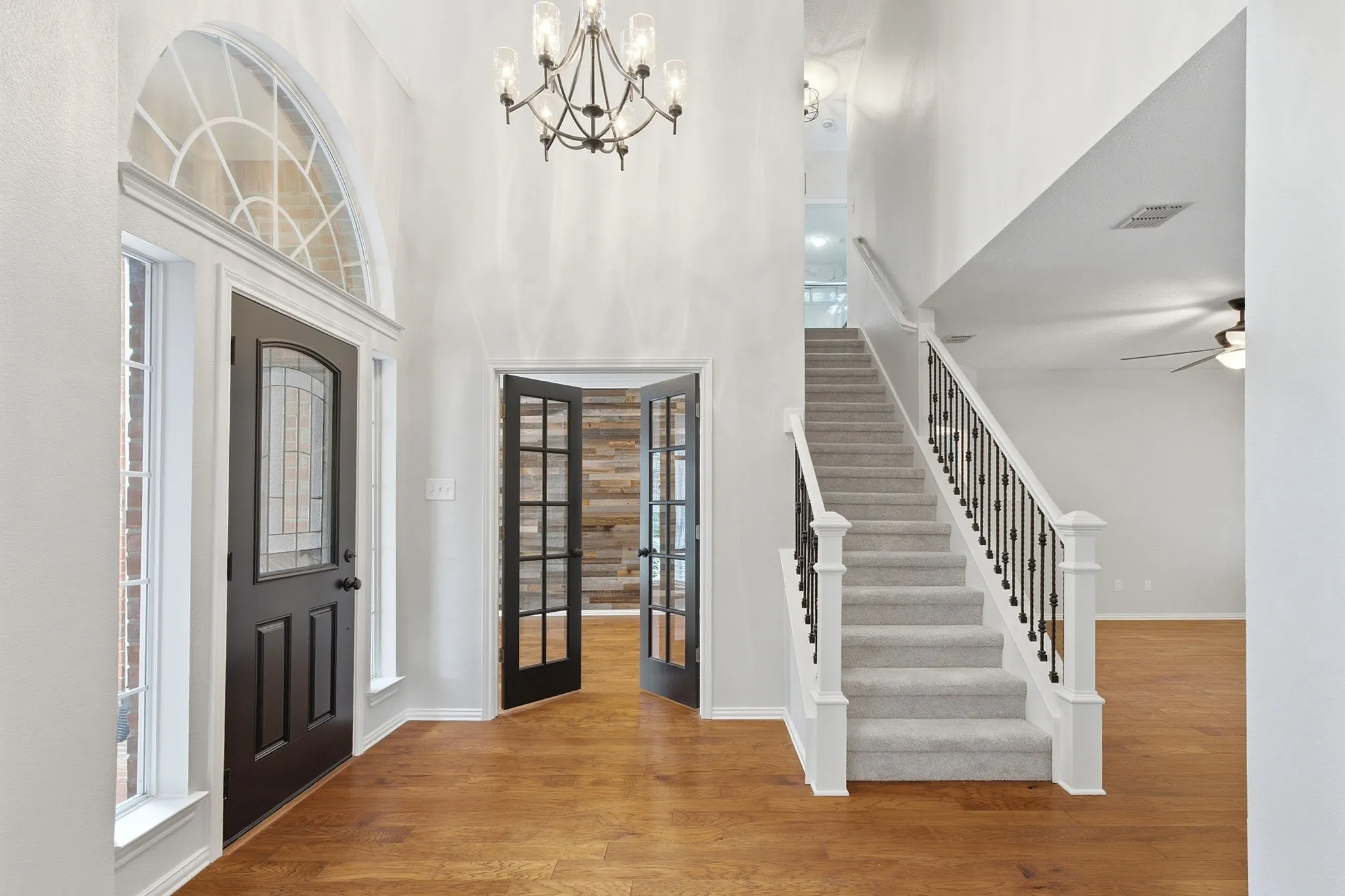 Single Family Residence For Sale in Collin County , 301 Belvedere Drive, Allen, Texas 75013, 4 Bedroom, 3 Bathroom, 2 Garage spaces, 2,514 Sqft, built in 1994, mls#21375588, Real Estate Agent in Allen, Homes For Sale in Collin county, Homes For Sale in Allen, Realtor in Allen Texas, Real Estate Brokerage Independent Realty Texas, Luminita Cordes Realtor
