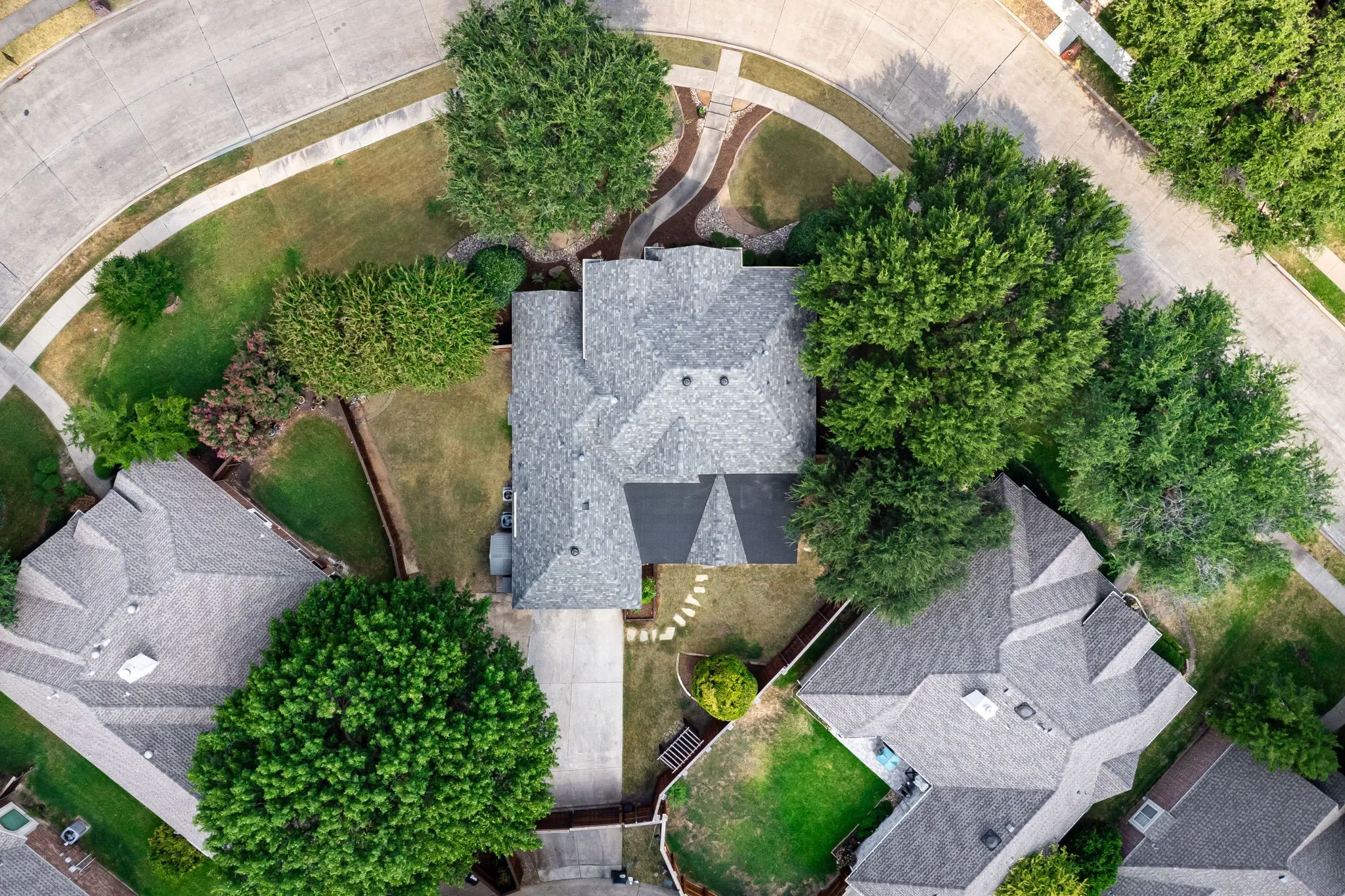 Single Family Residence For Sale in Collin County , 301 Belvedere Drive, Allen, Texas 75013, 4 Bedroom, 3 Bathroom, 2 Garage spaces, 2,514 Sqft, built in 1994, mls#21375588, Real Estate Agent in Allen, Homes For Sale in Collin county, Homes For Sale in Allen, Realtor in Allen Texas, Real Estate Brokerage Independent Realty Texas, Luminita Cordes Realtor