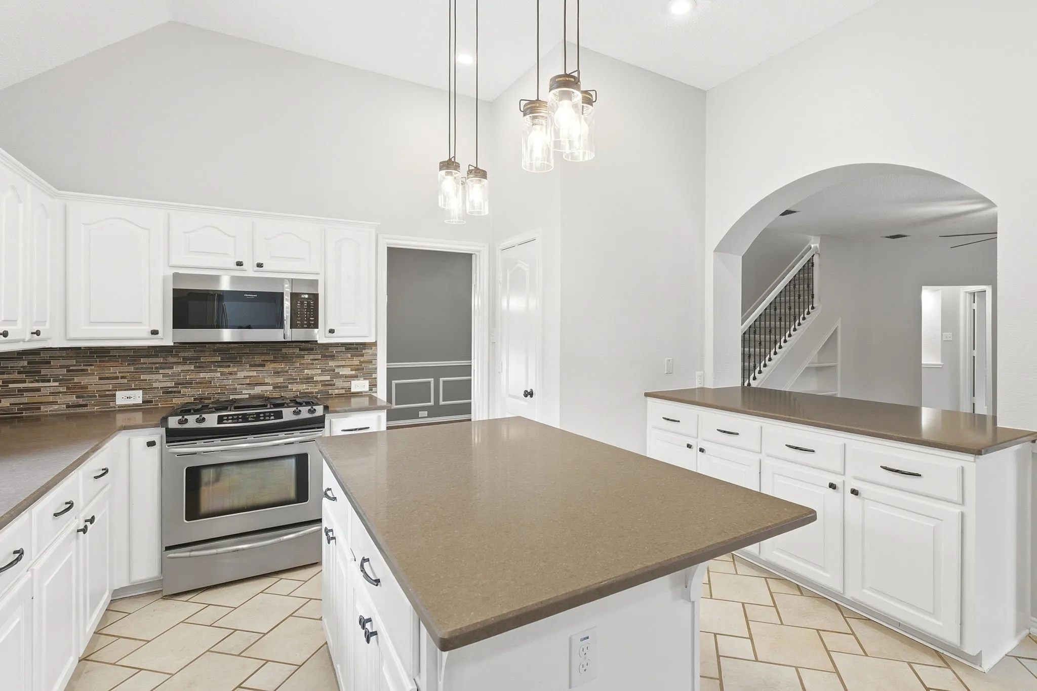 Single Family Residence For Sale in Collin County , 301 Belvedere Drive, Allen, Texas 75013, 4 Bedroom, 3 Bathroom, 2 Garage spaces, 2,514 Sqft, built in 1994, mls#21375588, Real Estate Agent in Allen, Homes For Sale in Collin county, Homes For Sale in Allen, Realtor in Allen Texas, Real Estate Brokerage Independent Realty Texas, Luminita Cordes Realtor