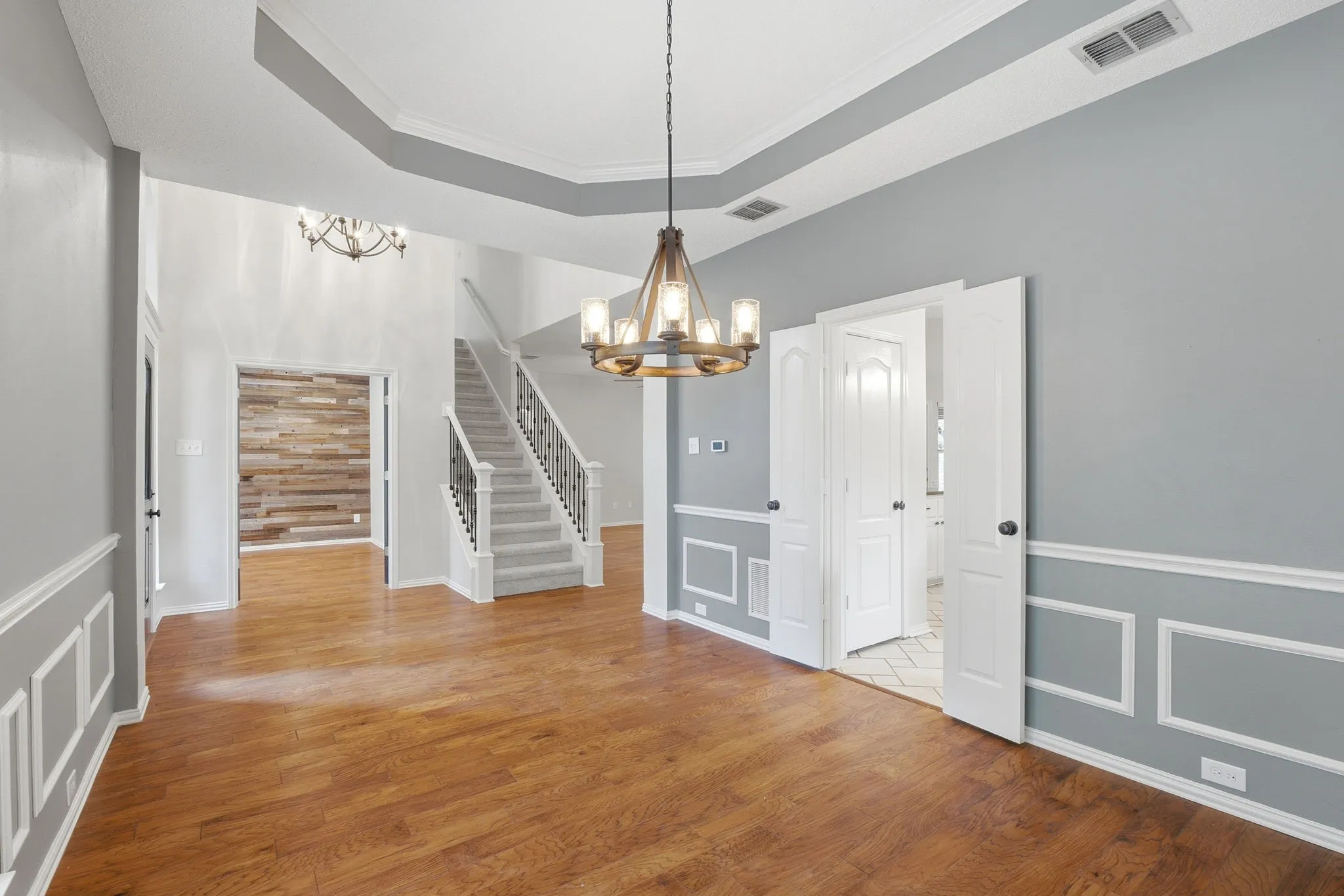 Single Family Residence For Sale in Collin County , 301 Belvedere Drive, Allen, Texas 75013, 4 Bedroom, 3 Bathroom, 2 Garage spaces, 2,514 Sqft, built in 1994, mls#21375588, Real Estate Agent in Allen, Homes For Sale in Collin county, Homes For Sale in Allen, Realtor in Allen Texas, Real Estate Brokerage Independent Realty Texas, Luminita Cordes Realtor