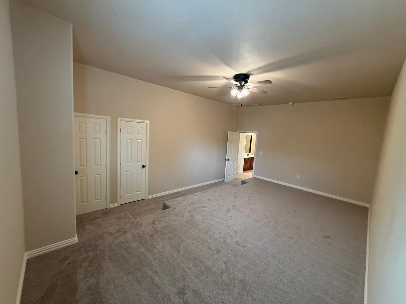 Single Family Residence For Sale in Collin County , 6406 Shakespeare Place, Dallas, Texas 75252, 3 Bedroom, 3 Bathroom, 2 Garage spaces, 2,243 Sqft, built in 2008, mls#21376677, Real Estate Agent in Dallas, Homes For Sale in Collin county, Homes For Sale in Dallas, Realtor in Dallas Texas, Real Estate Brokerage Independent Realty Texas, Luminita Cordes Realtor
