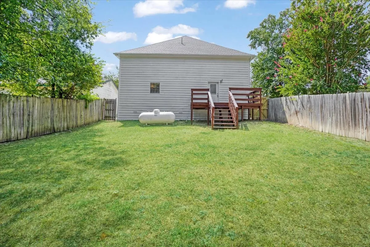 Single Family Residence For Sale in Grayson County , 3728 Luella Road, Sherman, Texas 75090, 3 Bedroom, 2 Bathroom, Garage spaces, 1,776 Sqft, built in 1910, mls#21376739, Real Estate Agent in Sherman, Homes For Sale in Grayson county, Homes For Sale in Sherman, Realtor in Sherman Texas, Real Estate Brokerage Independent Realty Texas, Luminita Cordes Realtor
