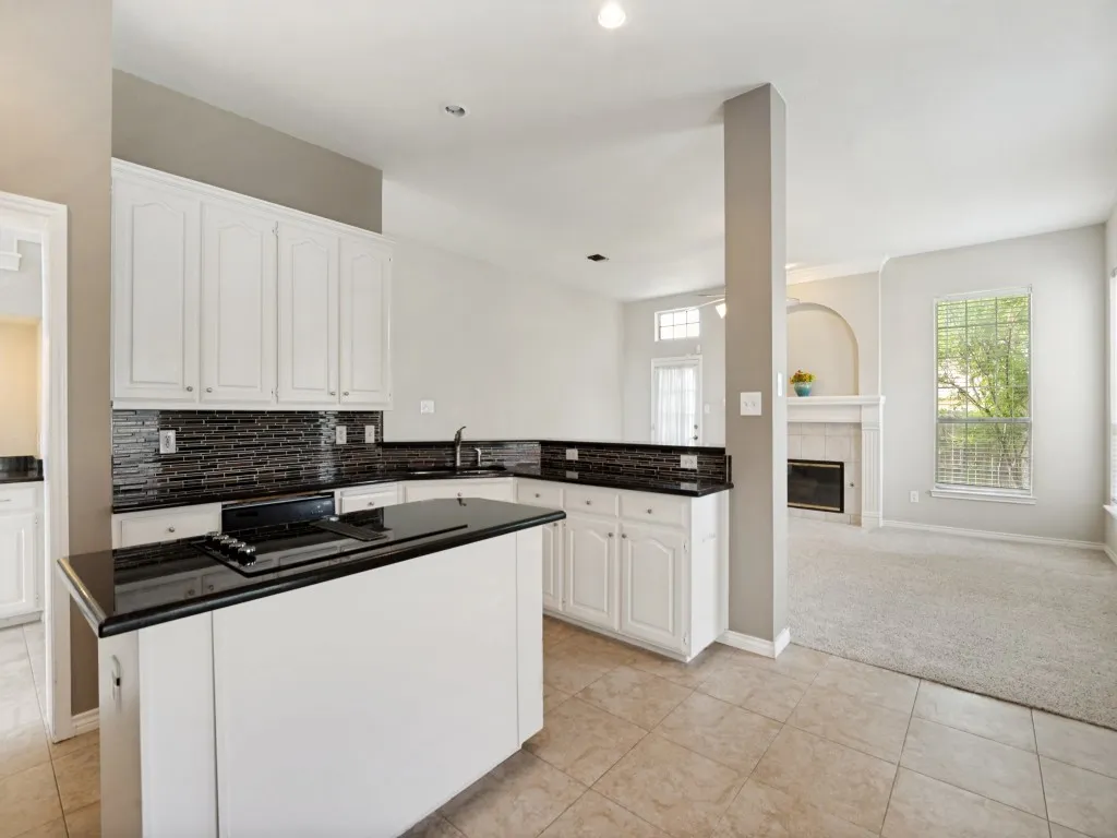 Single Family Residence For Rent in Denton County , 4620 Dusk Meadow Drive, Carrollton, Texas 75010, 4 Bedroom, 3 Bathroom, 2 Garage spaces, 2,353 Sqft, built in 1992, mls#21376744, Real Estate Agent in Carrollton, Homes For Rent in Denton county, Homes For Rent in Carrollton, Realtor in Carrollton Texas, Real Estate Brokerage Independent Realty Texas, Luminita Cordes Realtor