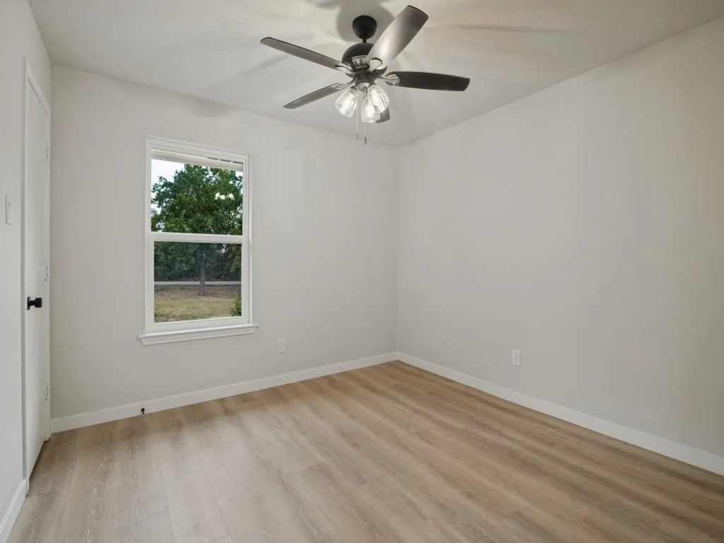 Single Family Residence For Sale in Kaufman County , 9300 High Country Lane, Forney, Texas 75126, 3 Bedroom, 2 Bathroom, 2 Garage spaces, 1,758 Sqft, built in 1992, mls#21375653, Real Estate Agent in Forney, Homes For Sale in Kaufman county, Homes For Sale in Forney, Realtor in Forney Texas, Real Estate Brokerage Independent Realty Texas, Luminita Cordes Realtor