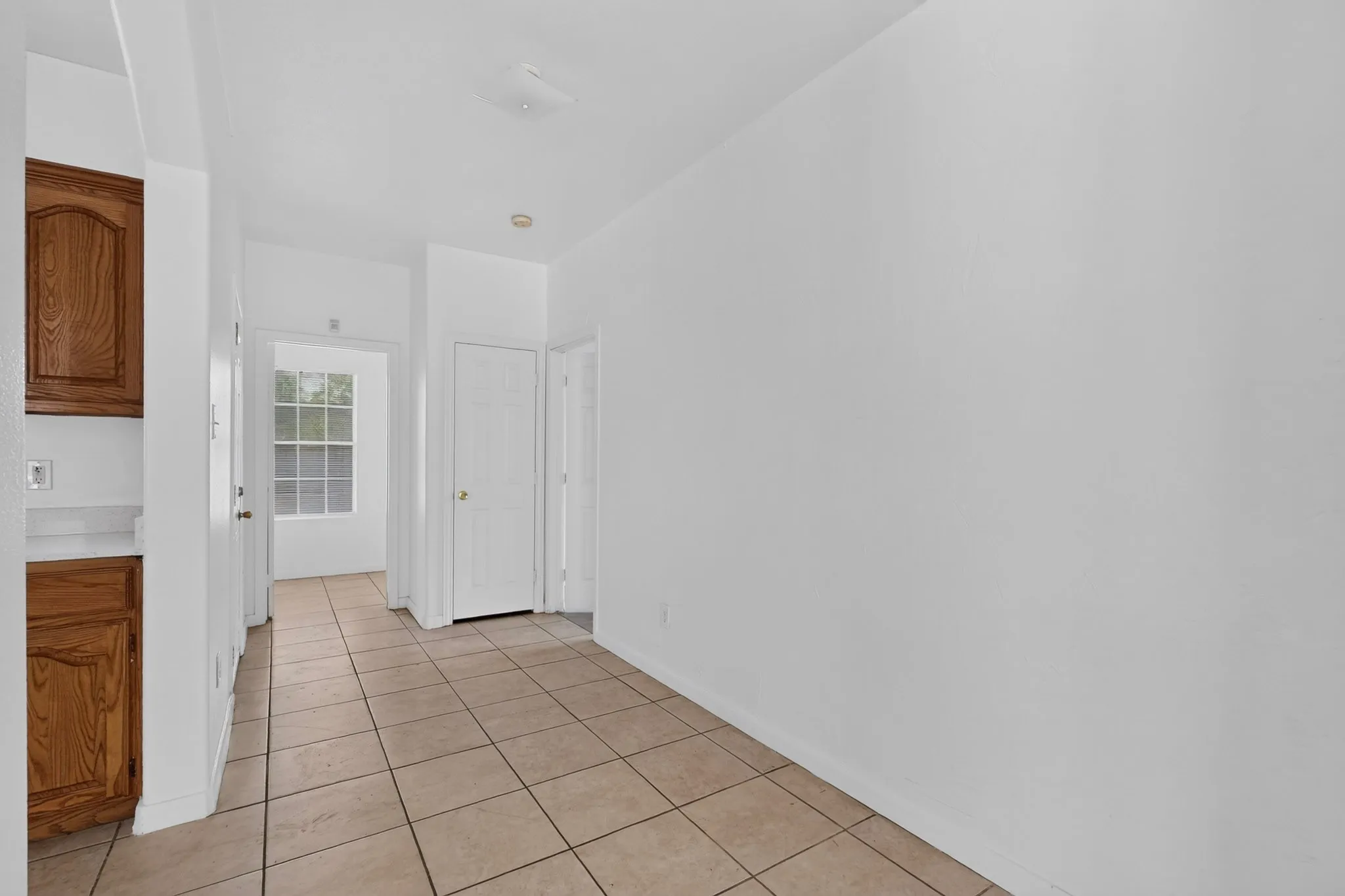 Single Family Residence For Rent in Dallas County , 762 Bethpage Avenue, Dallas, Texas 75217, 3 Bedroom, 2 Bathroom, Garage spaces, 1,240 Sqft, built in 2006, mls#21376568, Real Estate Agent in Dallas, Homes For Rent in Dallas county, Homes For Rent in Dallas, Realtor in Dallas Texas, Real Estate Brokerage Independent Realty Texas, Luminita Cordes Realtor