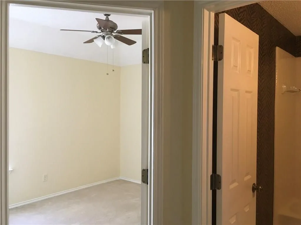 Single Family Residence For Rent in Dallas County , 421 Leisure Lane, Coppell, Texas 75019, 3 Bedroom, 3 Bathroom, 2 Garage spaces, 1,445 Sqft, built in 1988, mls#21376681, Real Estate Agent in Coppell, Homes For Rent in Dallas county, Homes For Rent in Coppell, Realtor in Coppell Texas, Real Estate Brokerage Independent Realty Texas, Luminita Cordes Realtor