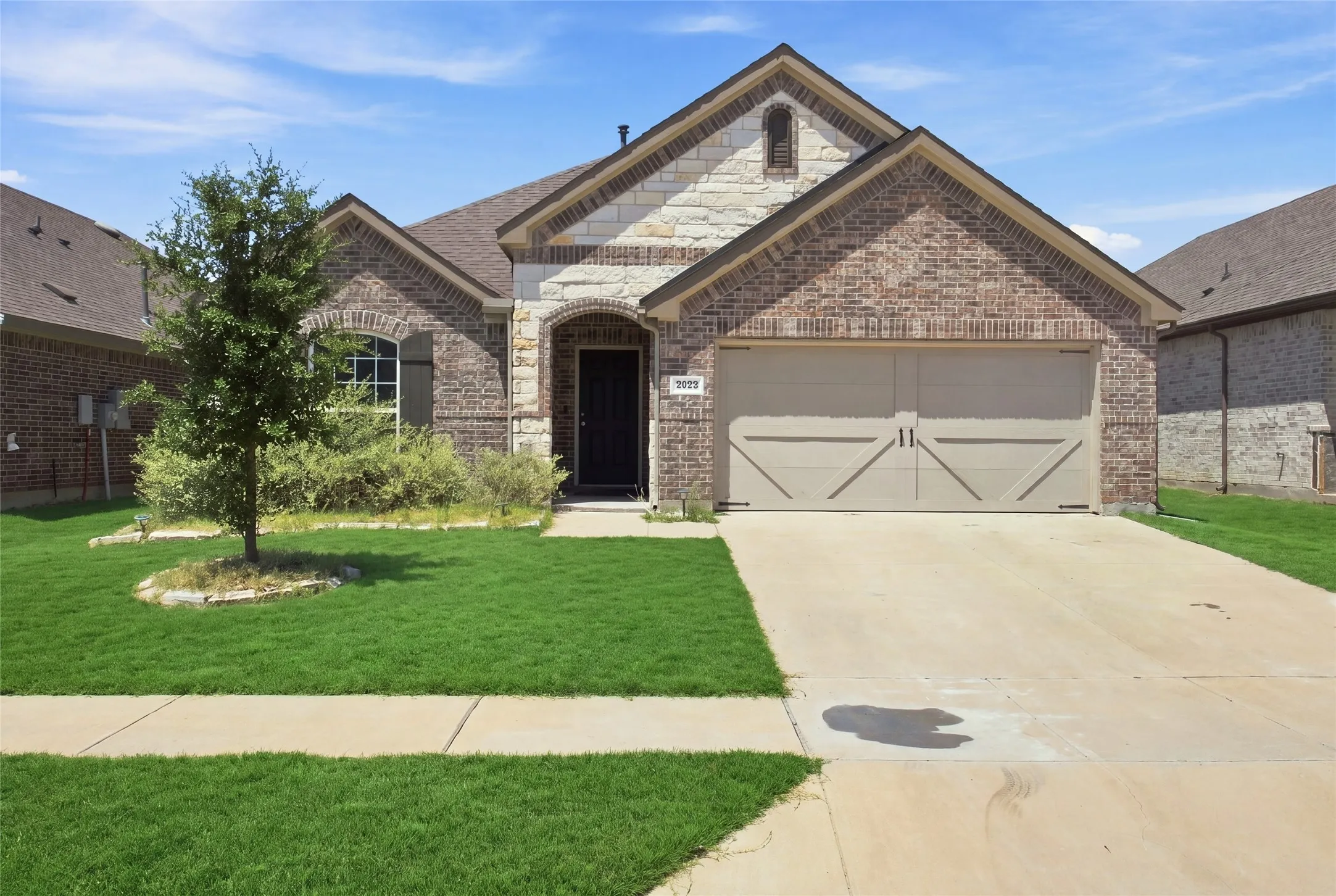 Single Family Residence For Sale in Collin County , 2525 Moser Lane, Royse City, Texas 75189, 4 Bedroom, 2 Bathroom, 2 Garage spaces, 2,035 Sqft, built in 2022, mls#21376747, Real Estate Agent in Royse City, Homes For Sale in Collin county, Homes For Sale in Royse City, Realtor in Royse City Texas, Real Estate Brokerage Independent Realty Texas, Luminita Cordes Realtor