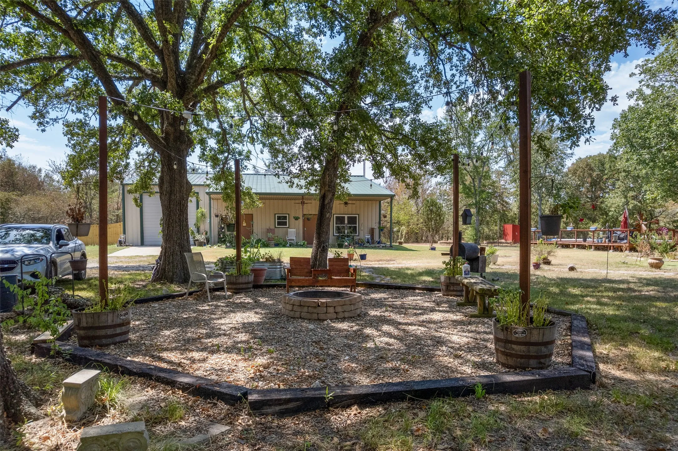 Farm For Sale in Franklin (TX) County , 3383 NW CR 1030, Mount Vernon, Texas 75457, 3 Bedroom, 2 Bathroom, 1 Garage spaces, 1,920 Sqft, built in 2011, mls#21375886, Real Estate Agent in Mount Vernon, Homes For Sale in Franklin (TX) county, Homes For Sale in Mount Vernon, Realtor in Mount Vernon Texas, Real Estate Brokerage Independent Realty Texas, Luminita Cordes Realtor
