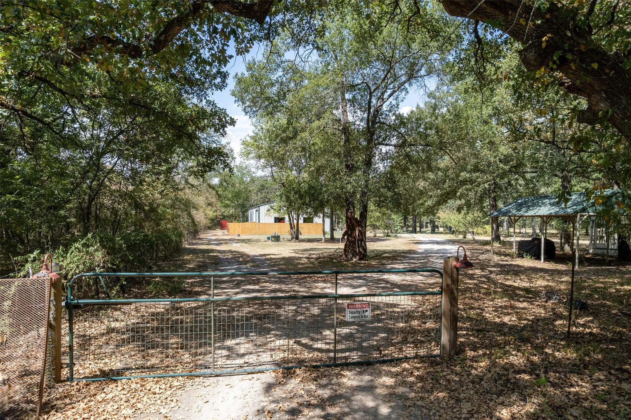 Farm For Sale in Franklin (TX) County , 3383 NW CR 1030, Mount Vernon, Texas 75457, 3 Bedroom, 2 Bathroom, 1 Garage spaces, 1,920 Sqft, built in 2011, mls#21375886, Real Estate Agent in Mount Vernon, Homes For Sale in Franklin (TX) county, Homes For Sale in Mount Vernon, Realtor in Mount Vernon Texas, Real Estate Brokerage Independent Realty Texas, Luminita Cordes Realtor