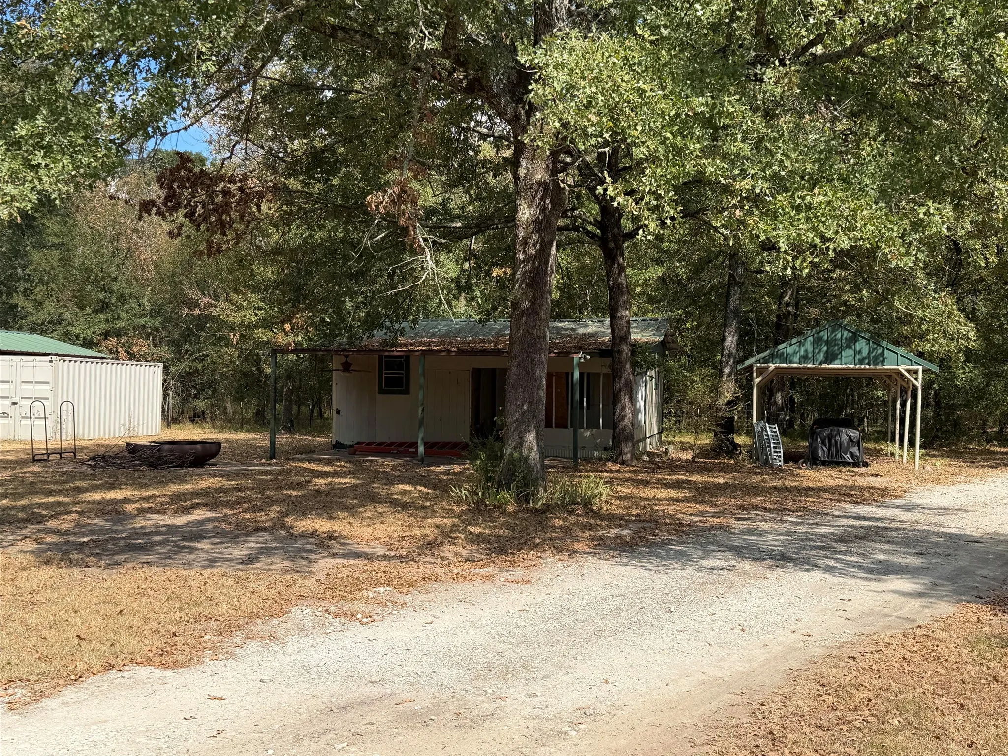 Farm For Sale in Franklin (TX) County , 3383 NW CR 1030, Mount Vernon, Texas 75457, 3 Bedroom, 2 Bathroom, 1 Garage spaces, 1,920 Sqft, built in 2011, mls#21375886, Real Estate Agent in Mount Vernon, Homes For Sale in Franklin (TX) county, Homes For Sale in Mount Vernon, Realtor in Mount Vernon Texas, Real Estate Brokerage Independent Realty Texas, Luminita Cordes Realtor