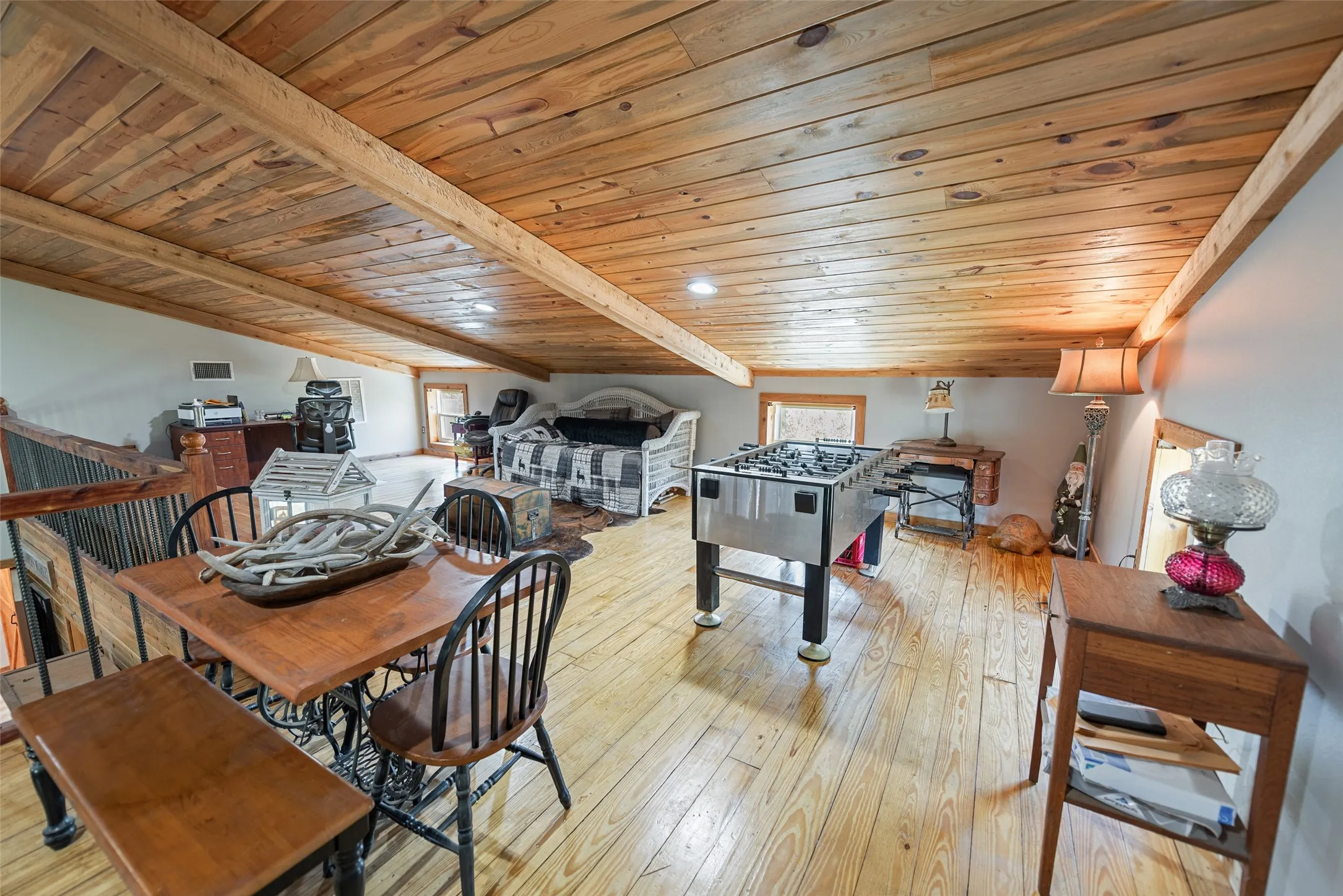 Farm For Sale in Franklin (TX) County , 3383 NW CR 1030, Mount Vernon, Texas 75457, 3 Bedroom, 2 Bathroom, 1 Garage spaces, 1,920 Sqft, built in 2011, mls#21375886, Real Estate Agent in Mount Vernon, Homes For Sale in Franklin (TX) county, Homes For Sale in Mount Vernon, Realtor in Mount Vernon Texas, Real Estate Brokerage Independent Realty Texas, Luminita Cordes Realtor