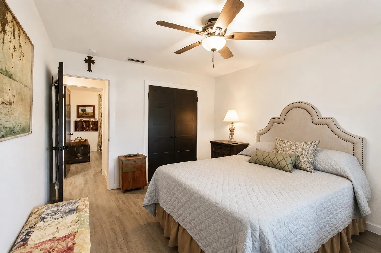 Single Family Residence For Sale in Rockwall County , 818 E Heath Street, Rockwall, Texas 75087, 3 Bedroom, 2 Bathroom, 1 Garage spaces, 1,376 Sqft, built in 1979, mls#21375378, Real Estate Agent in Rockwall, Homes For Sale in Rockwall county, Homes For Sale in Rockwall, Realtor in Rockwall Texas, Real Estate Brokerage Independent Realty Texas, Luminita Cordes Realtor