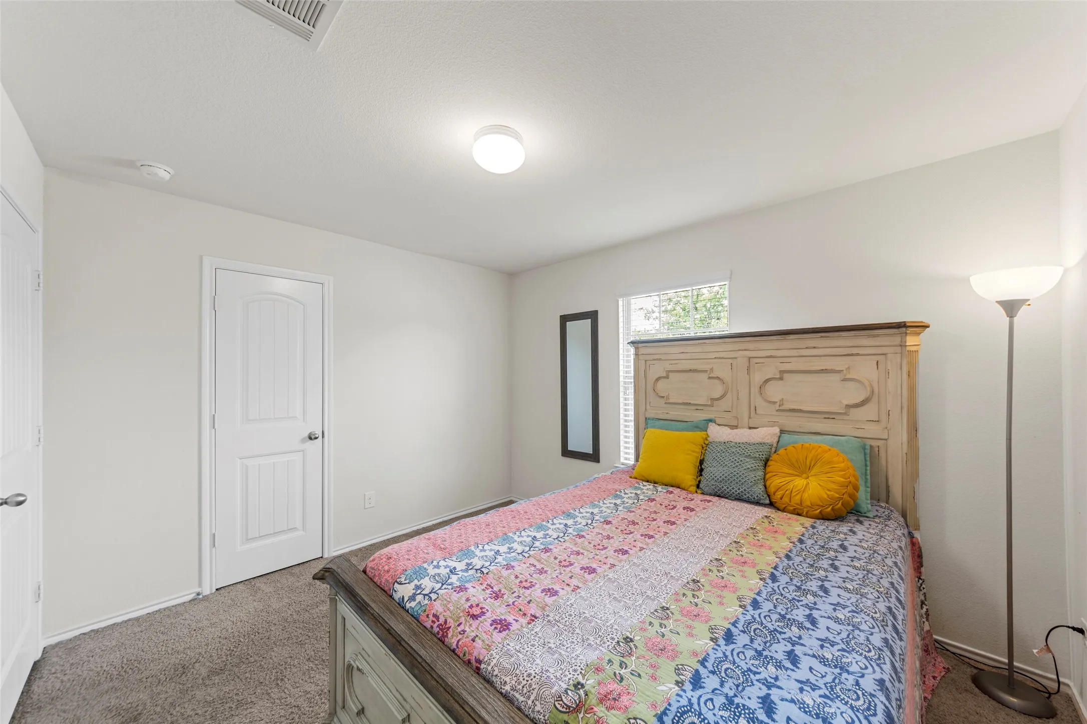 Single Family Residence For Sale in Collin County , 901 Opal Path, Princeton, Texas 75407, 4 Bedroom, 2 Bathroom, 2 Garage spaces, 2,074 Sqft, built in 2018, mls#21376669, Real Estate Agent in Princeton, Homes For Sale in Collin county, Homes For Sale in Princeton, Realtor in Princeton Texas, Real Estate Brokerage Independent Realty Texas, Luminita Cordes Realtor