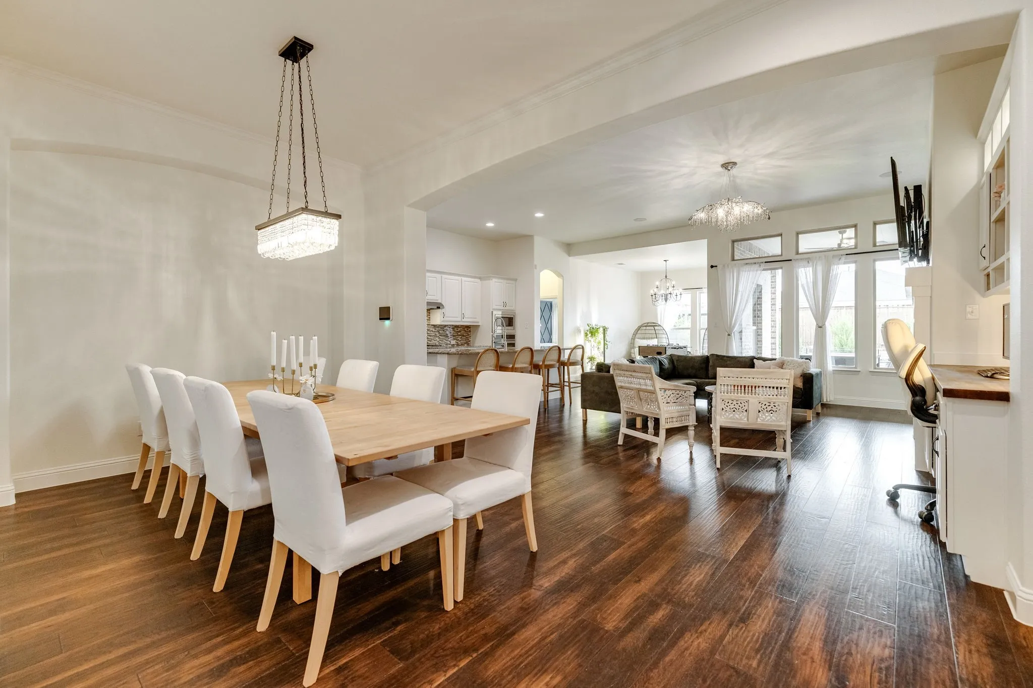 Single Family Residence For Sale in Collin County , 716 Allbright Road, Celina, Texas 75009, 4 Bedroom, 3 Bathroom, 2 Garage spaces, 2,792 Sqft, built in 2015, mls#21376748, Real Estate Agent in Celina, Homes For Sale in Collin county, Homes For Sale in Celina, Realtor in Celina Texas, Real Estate Brokerage Independent Realty Texas, Luminita Cordes Realtor