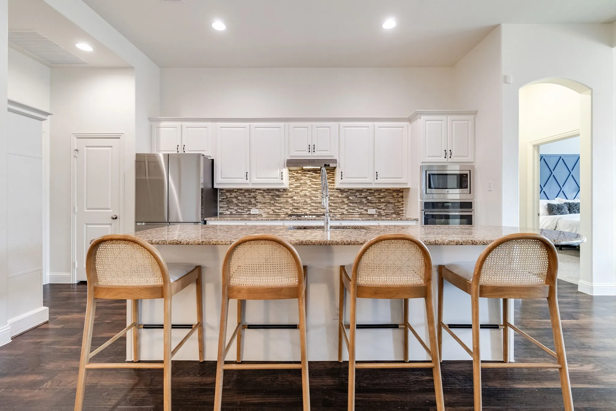 Single Family Residence For Sale in Collin County , 716 Allbright Road, Celina, Texas 75009, 4 Bedroom, 3 Bathroom, 2 Garage spaces, 2,792 Sqft, built in 2015, mls#21376748, Real Estate Agent in Celina, Homes For Sale in Collin county, Homes For Sale in Celina, Realtor in Celina Texas, Real Estate Brokerage Independent Realty Texas, Luminita Cordes Realtor