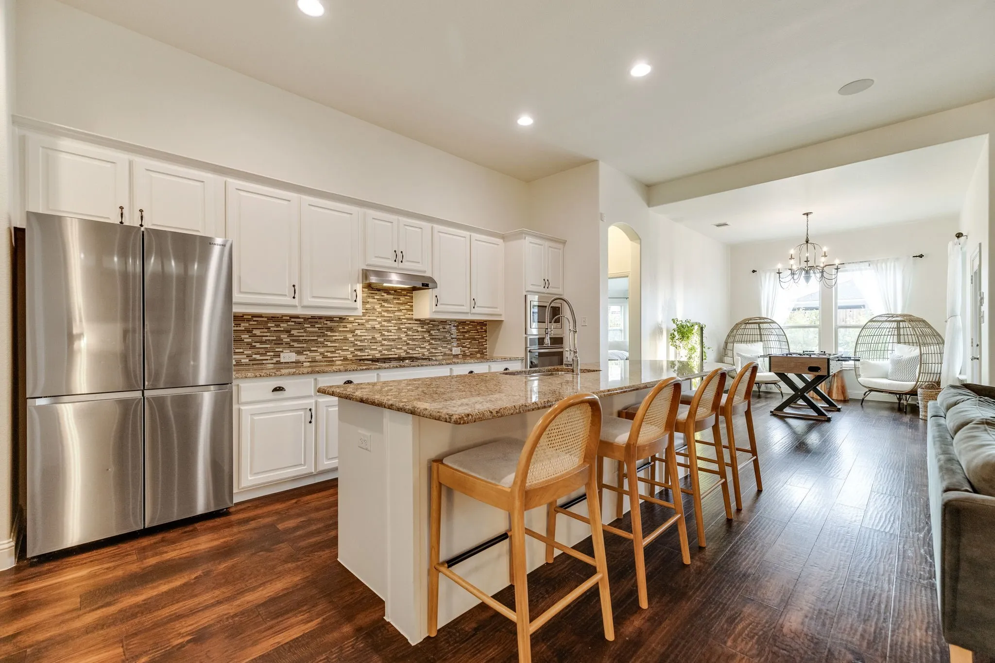 Single Family Residence For Sale in Collin County , 716 Allbright Road, Celina, Texas 75009, 4 Bedroom, 3 Bathroom, 2 Garage spaces, 2,792 Sqft, built in 2015, mls#21376748, Real Estate Agent in Celina, Homes For Sale in Collin county, Homes For Sale in Celina, Realtor in Celina Texas, Real Estate Brokerage Independent Realty Texas, Luminita Cordes Realtor