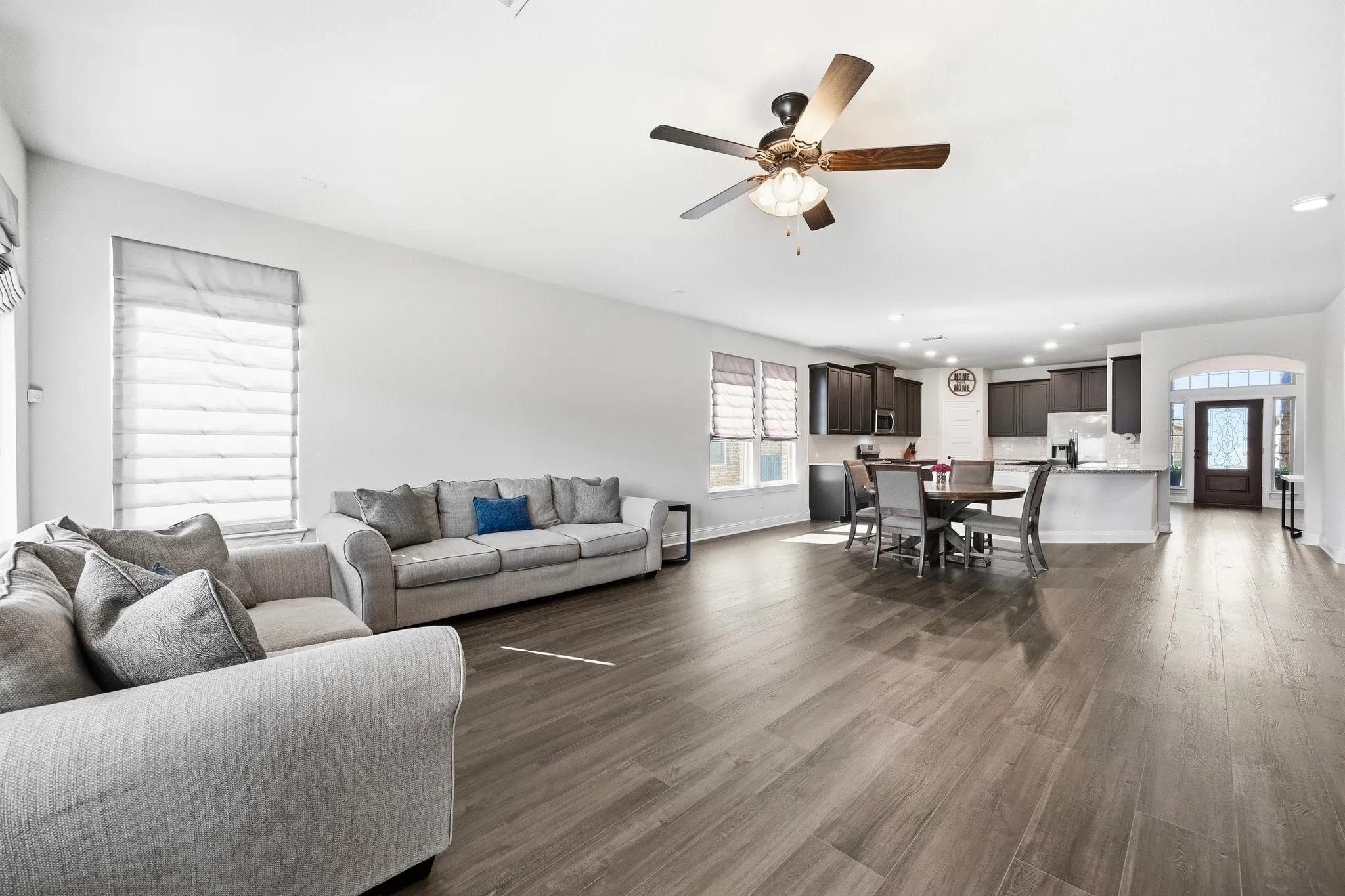 Single Family Residence For Sale in Rockwall County , 244 Jefferson Lane, Fate, Texas 75189, 4 Bedroom, 3 Bathroom, 3 Garage spaces, 2,858 Sqft, built in 2018, mls#21375535, Real Estate Agent in Fate, Homes For Sale in Rockwall county, Homes For Sale in Fate, Realtor in Fate Texas, Real Estate Brokerage Independent Realty Texas, Luminita Cordes Realtor