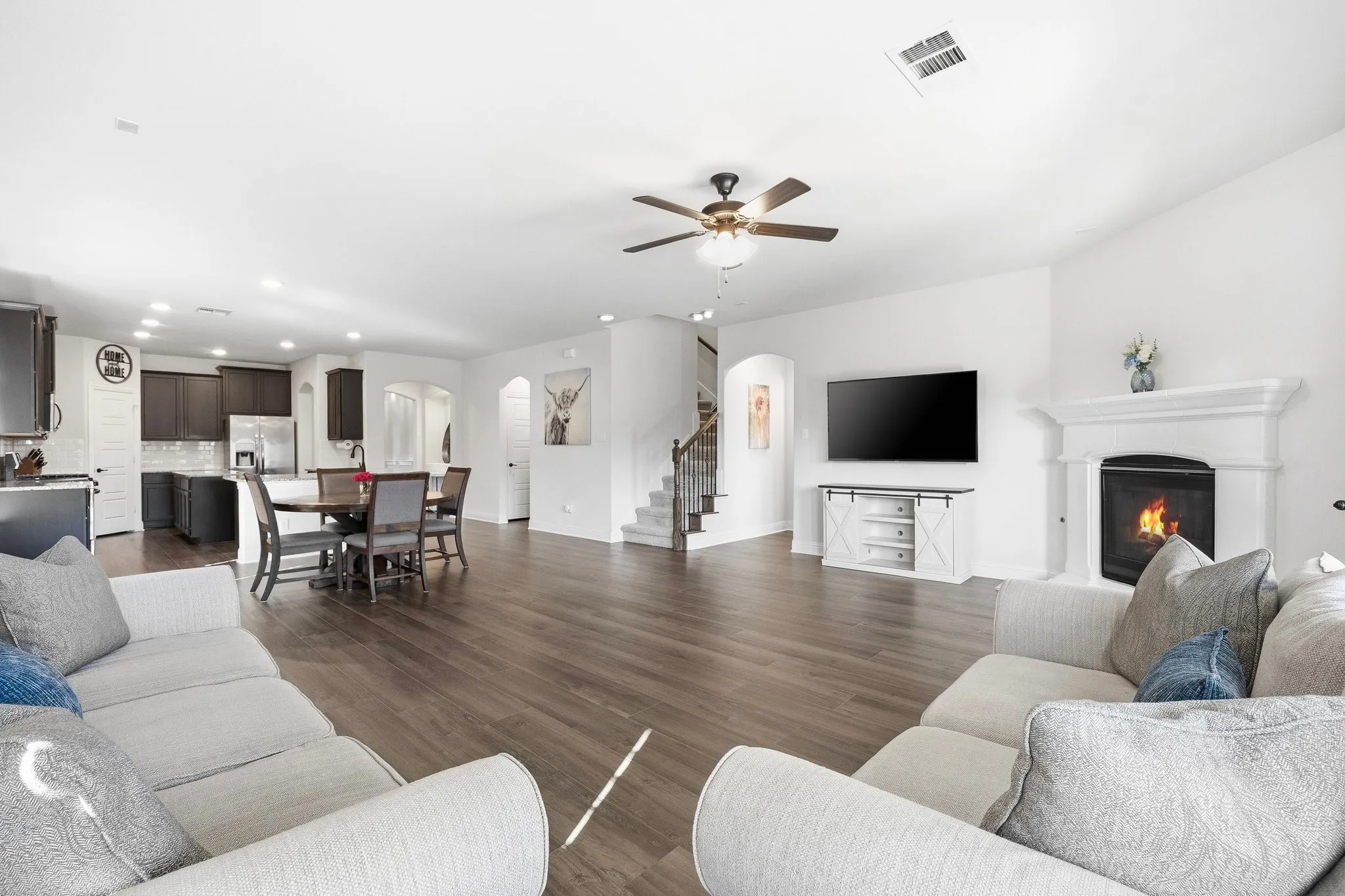Single Family Residence For Sale in Rockwall County , 244 Jefferson Lane, Fate, Texas 75189, 4 Bedroom, 3 Bathroom, 3 Garage spaces, 2,858 Sqft, built in 2018, mls#21375535, Real Estate Agent in Fate, Homes For Sale in Rockwall county, Homes For Sale in Fate, Realtor in Fate Texas, Real Estate Brokerage Independent Realty Texas, Luminita Cordes Realtor