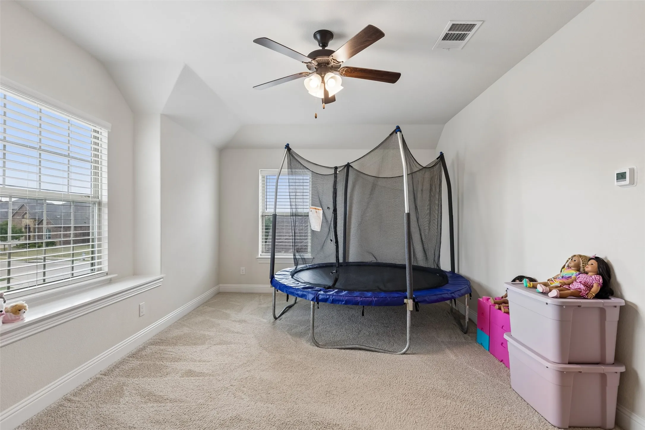 Single Family Residence For Sale in Rockwall County , 244 Jefferson Lane, Fate, Texas 75189, 4 Bedroom, 3 Bathroom, 3 Garage spaces, 2,858 Sqft, built in 2018, mls#21375535, Real Estate Agent in Fate, Homes For Sale in Rockwall county, Homes For Sale in Fate, Realtor in Fate Texas, Real Estate Brokerage Independent Realty Texas, Luminita Cordes Realtor
