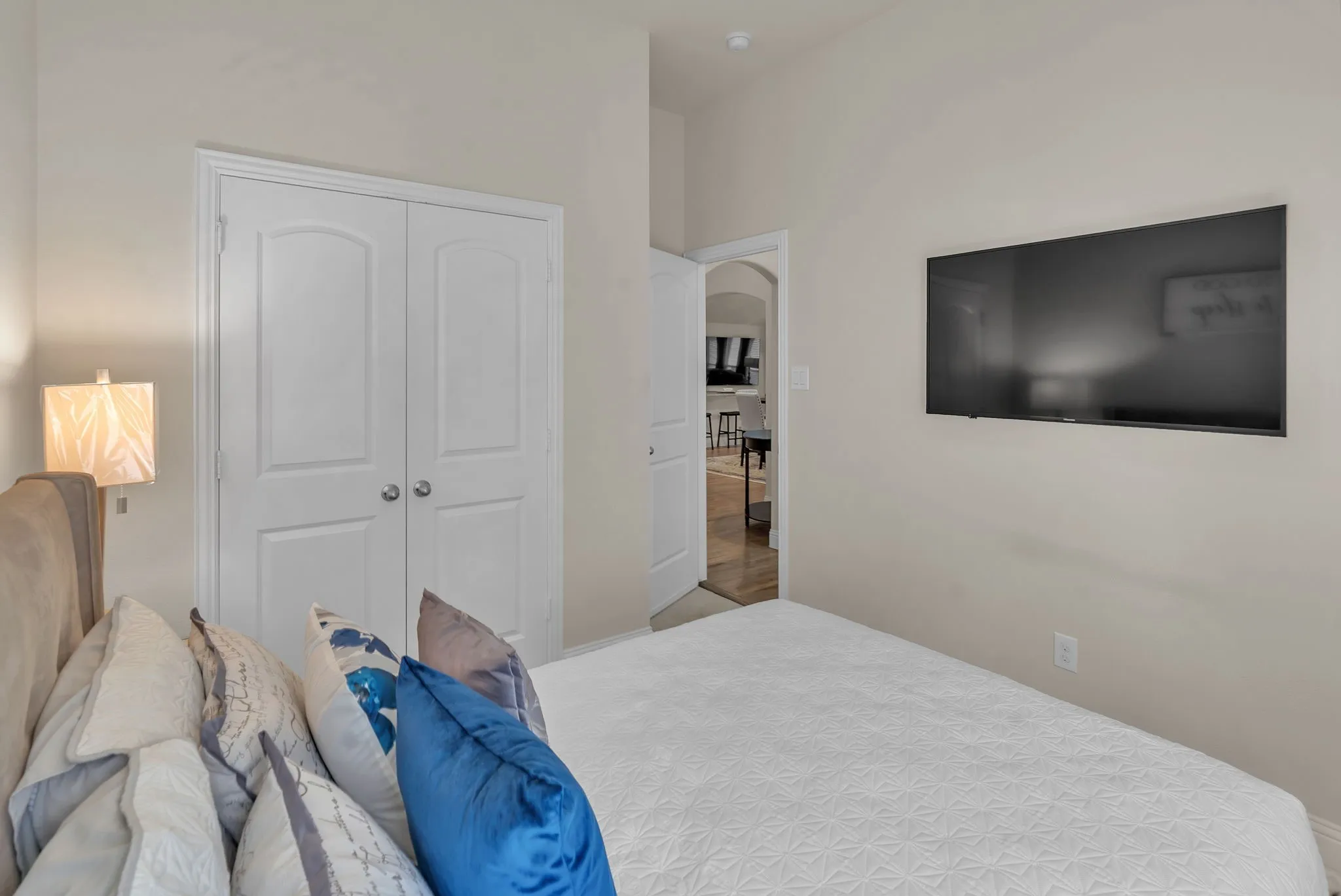 Single Family Residence For Sale in Tarrant County , 5605 SALT SPRINGS Drive, Fort Worth, Texas 76179, 4 Bedroom, 2 Bathroom, 2 Garage spaces, 1,908 Sqft, built in 2017, mls#21376594, Real Estate Agent in Fort Worth, Homes For Sale in Tarrant county, Homes For Sale in Fort Worth, Realtor in Fort Worth Texas, Real Estate Brokerage Independent Realty Texas, Luminita Cordes Realtor